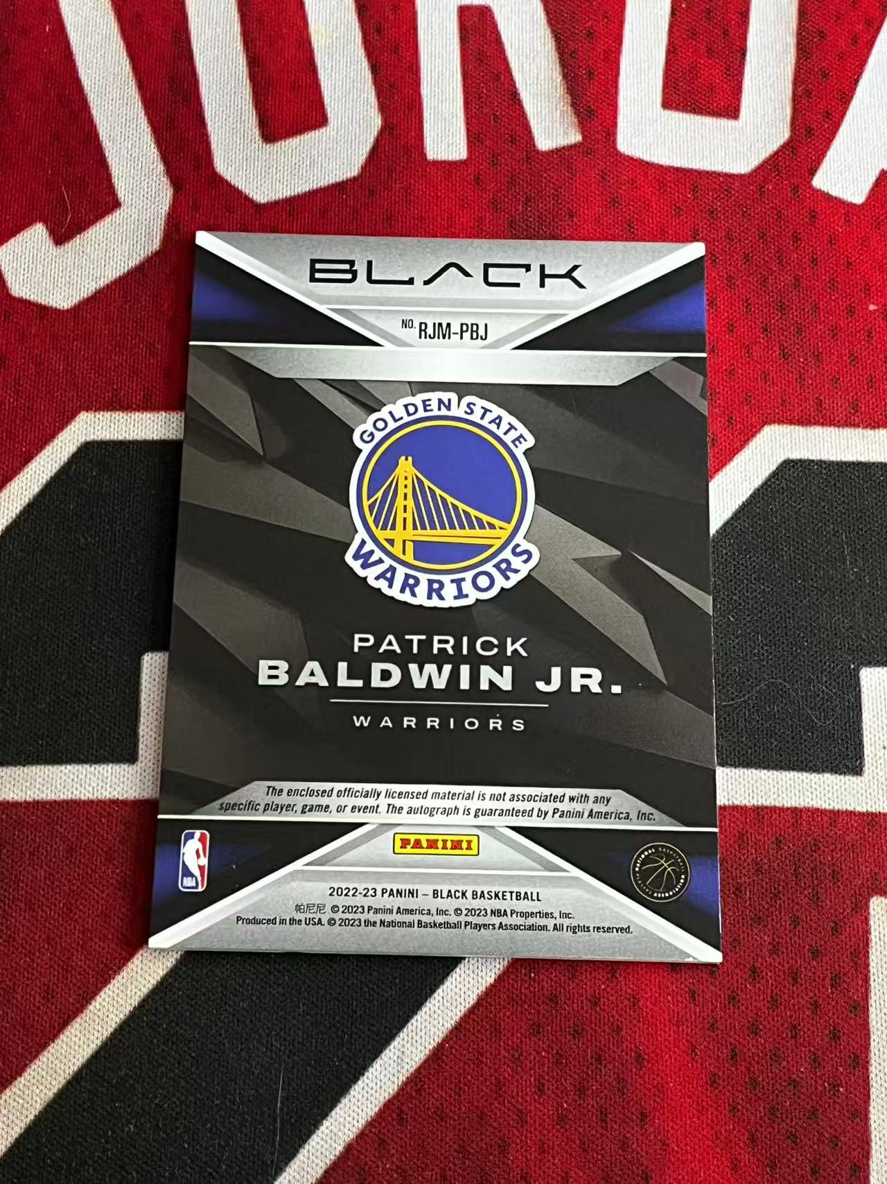 【接寄拍】2022-23 PANINI BLACK 勇士 新秀RC 帕特里克鲍德温 25编 低编 RJA 新秀球衣物料切割签字卡 专收凑套必备【烂臭嘴拍卖】