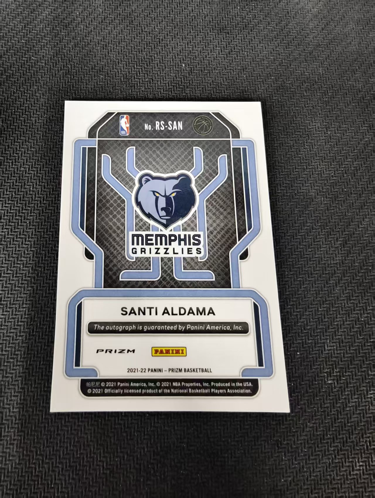 【可合并,不累计】2021-22 Panini Prizm Santi Aldama RC PZ 灰熊 新秀 桑蒂 阿尔达马 签字 银折 瑕疵如图