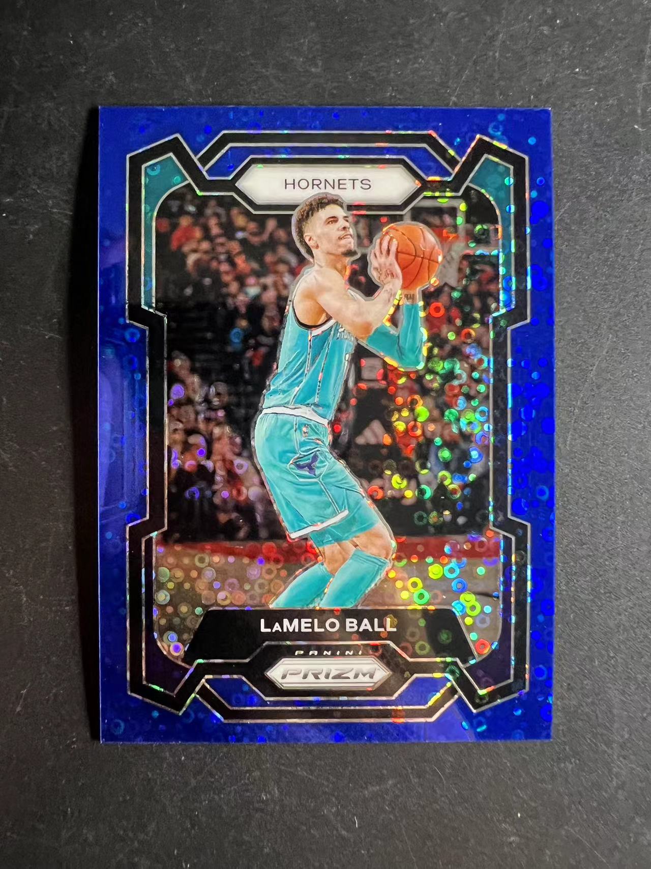 2023 24 Panini Prizm Lamelo Ball 【肥猫代卖】二两 Pz 黄蜂 拉梅洛鲍尔 三球 150编 蓝泡泡折 折射