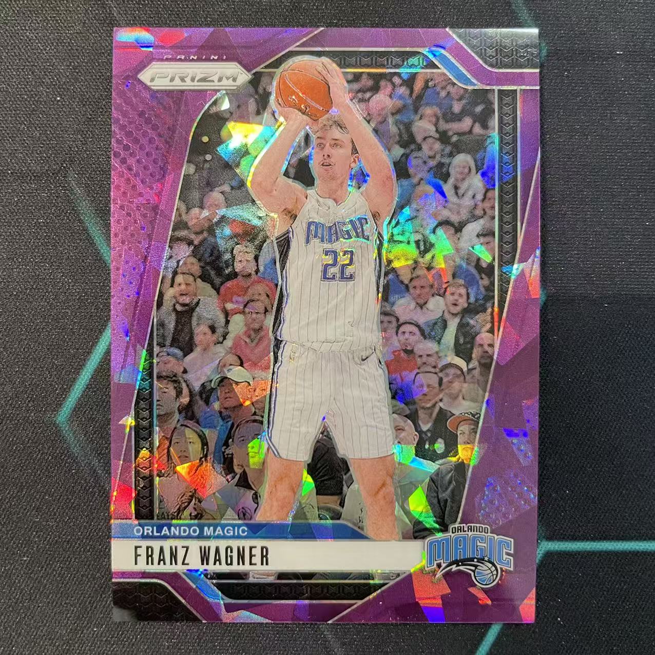2024-25 Panini Prizm Franz Wagner 【阿福代卖】 弗朗茨 瓦格纳 魔术 紫碎冰折 149编 收藏必备(行行行)