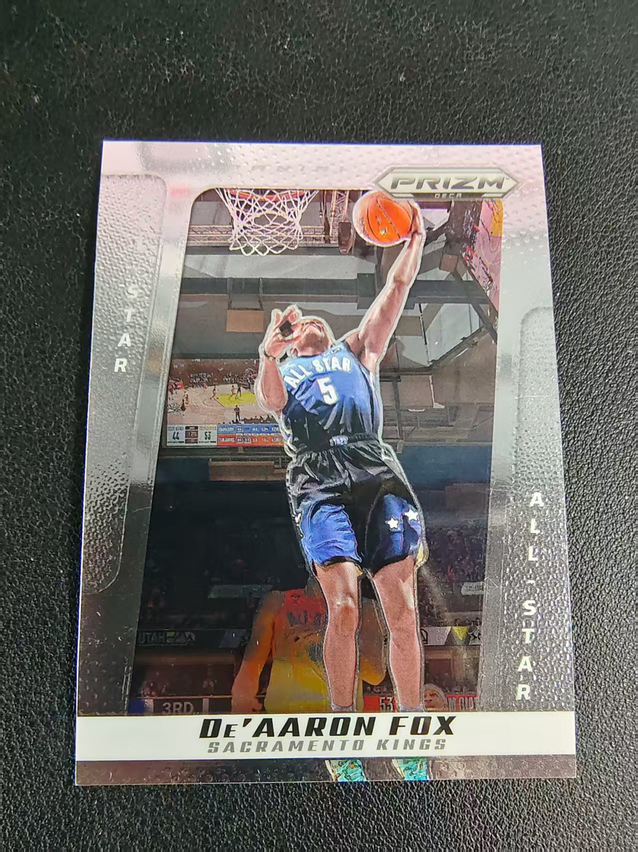【可合并,不累计】2024-25 Panini Prizm De'Aaron Fox PZ DECA 马刺 国王 小狐狸 达龙 福克斯 复刻 划痕 边角瑕疵 #270