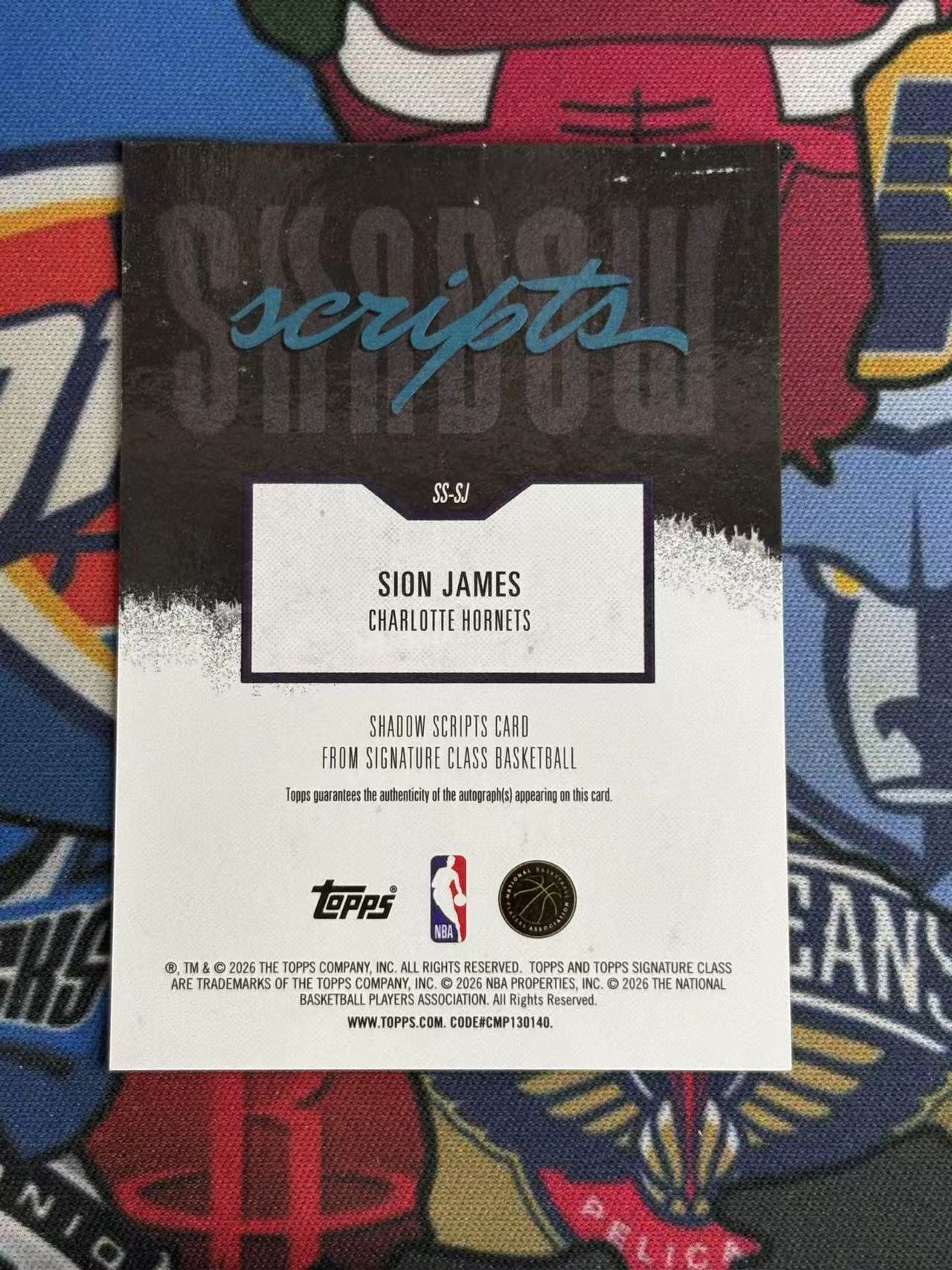 2025-26 TOPPS SIGNATURE CLASS SION JAMES 黄蜂 新秀RC 西恩詹姆斯 希恩詹姆斯 签字卡 新秀签 银折 折射 专收凑套必备【烂臭嘴拍卖】