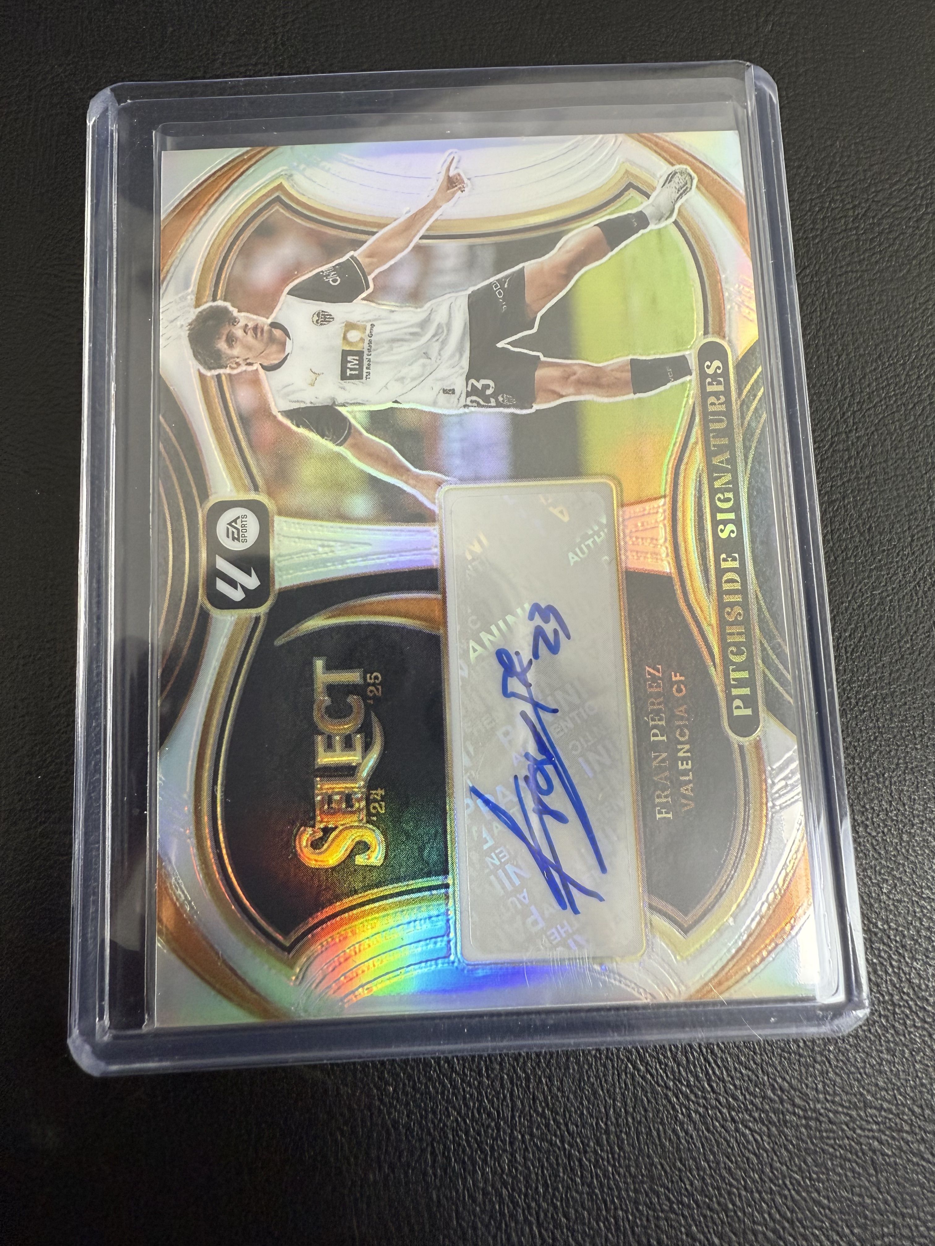 2025 Panini Prizm FRAN PEREZ 弗兰·佩雷斯 瓦伦西亚 西甲 RC新秀 签字 场边签 卡品如图 只合并当日订单【金叔代拍 秦月】