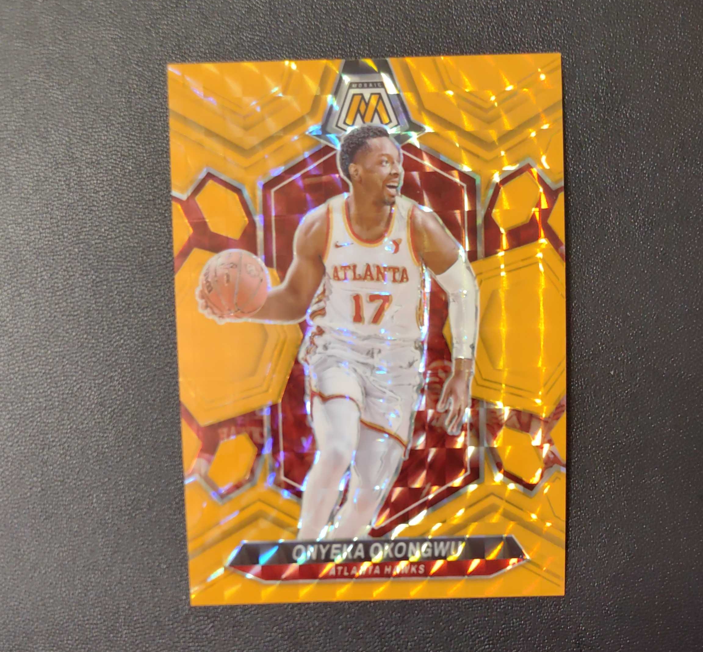 2023-24 Panini Mosaic Onyeka Okongwu 老鹰 奥耶卡 奥孔古 马赛克 橙折 /25 编 收藏必备 东契奇 sga 库里 文班亚马 詹姆斯