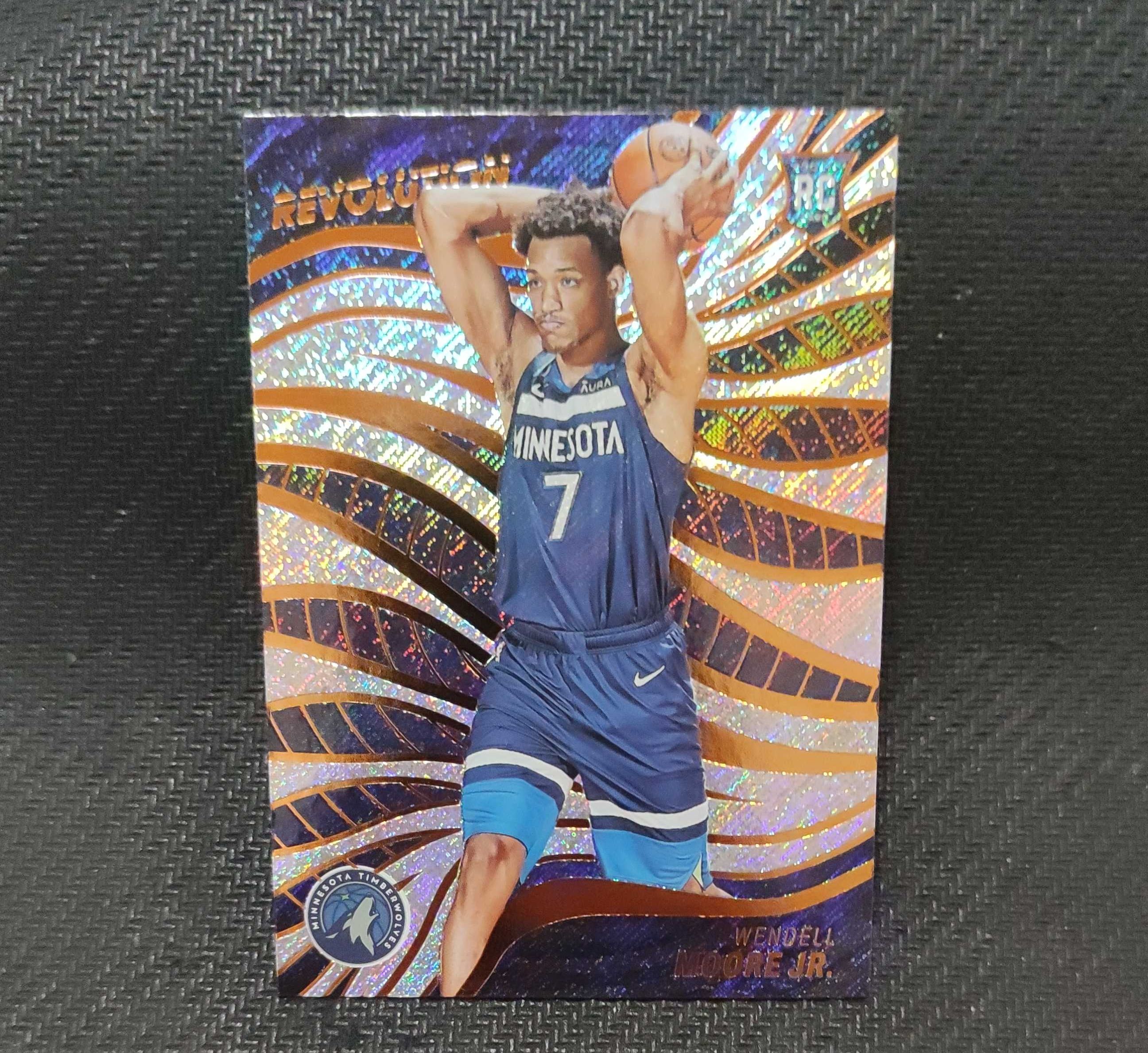 2022-23 Panini Revolution Wendell Moore Jr. RC 温德尔 摩尔 新秀rc 折射 森林狼队 收藏必备 可累计