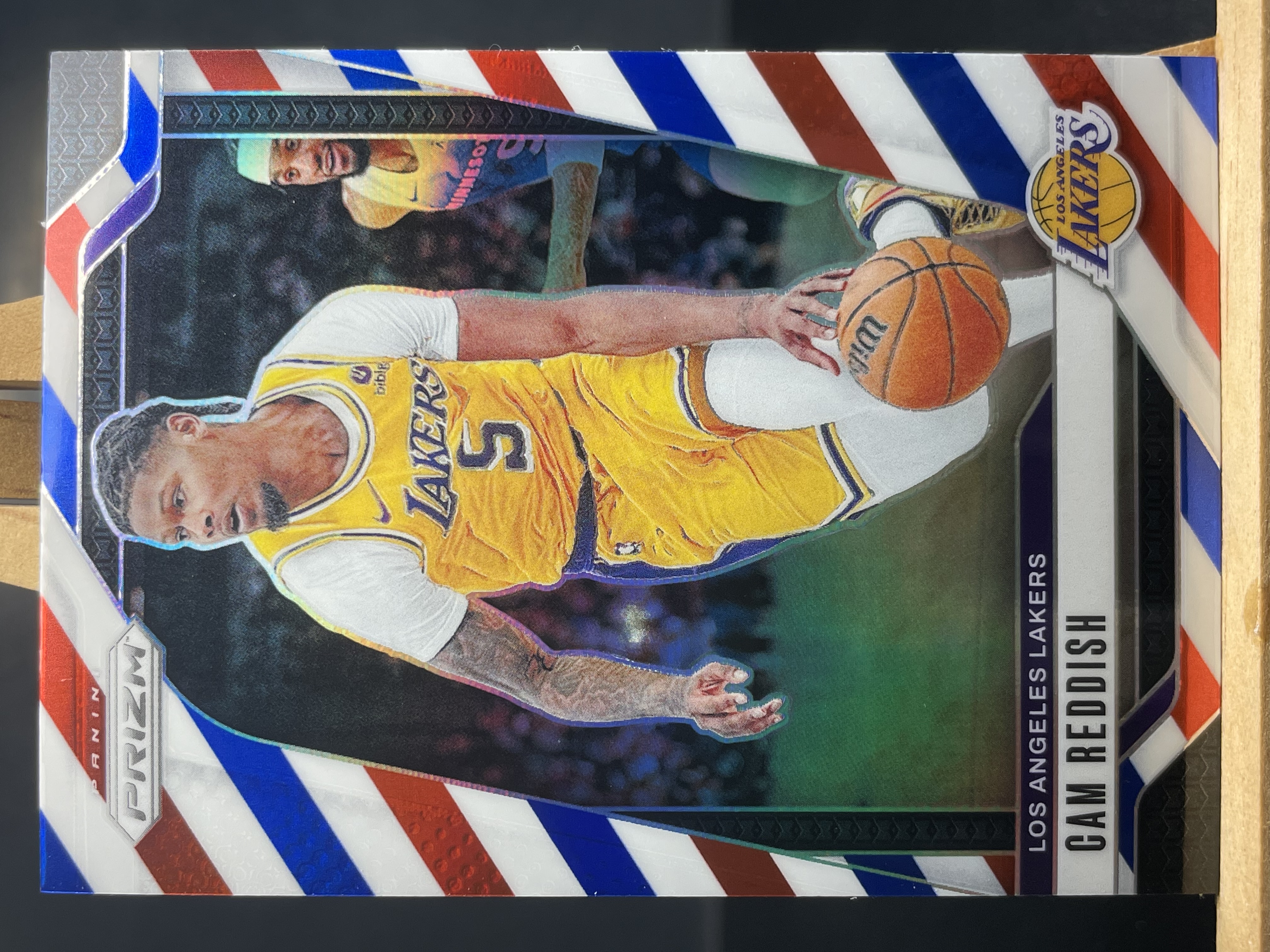 (B3) 2024-25 PANINI PRIZM 三色折 卡姆 雷迪什 湖人 实卡好看 收藏凑套必备 卡品如图 !!!