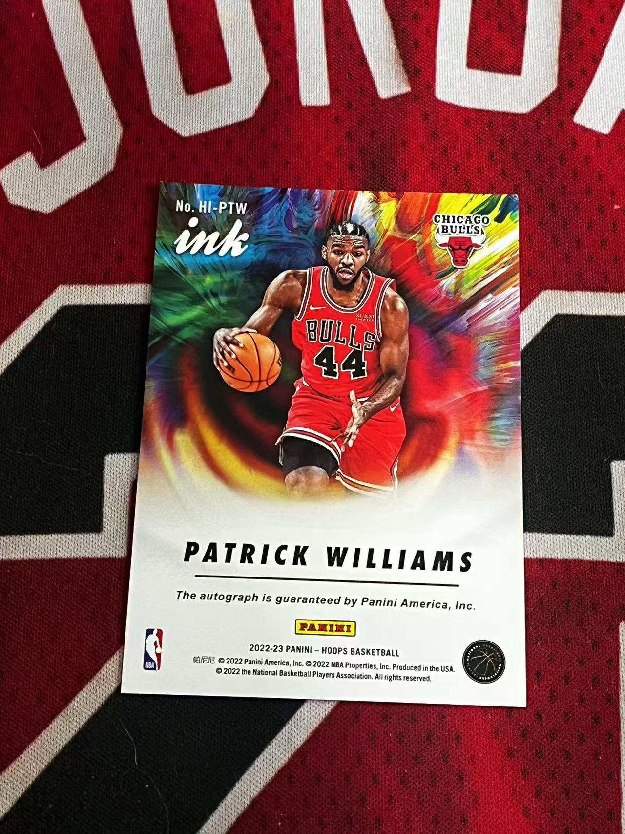 【接寄拍】2022-23 PANINI HOOPS 公牛 帕威 帕特里克威廉姆斯 签字卡 INK签 风车折 折射 专收凑套必备【烂臭嘴拍卖】