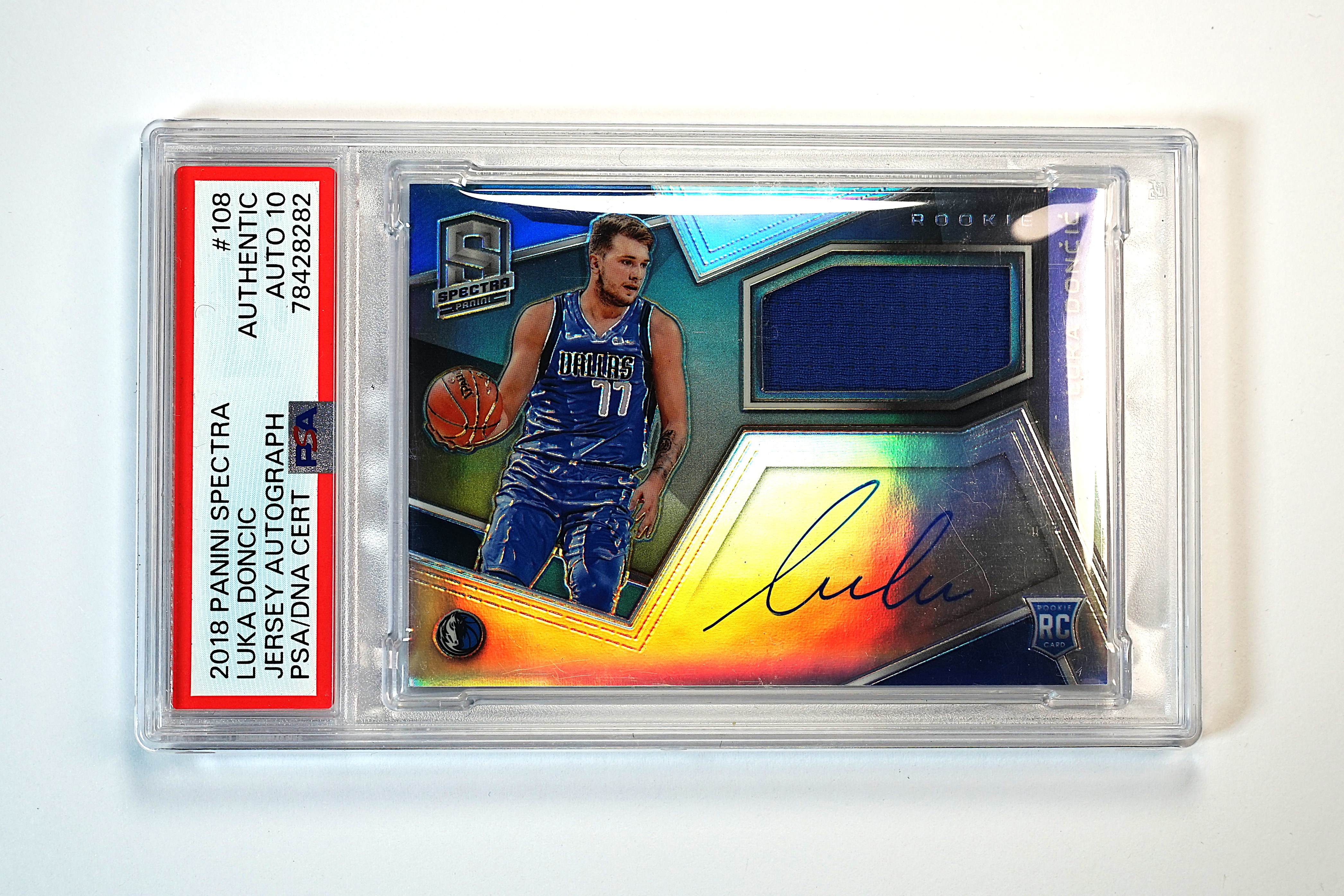 2018-19 Panini Spectra Luka Doncic RC 光谱 卢卡 东契奇 175/299编 新秀 RJA 签字 卡签 亲穿球衣实物料 独行侠 PSA10分 湖人 专收必备【BY】