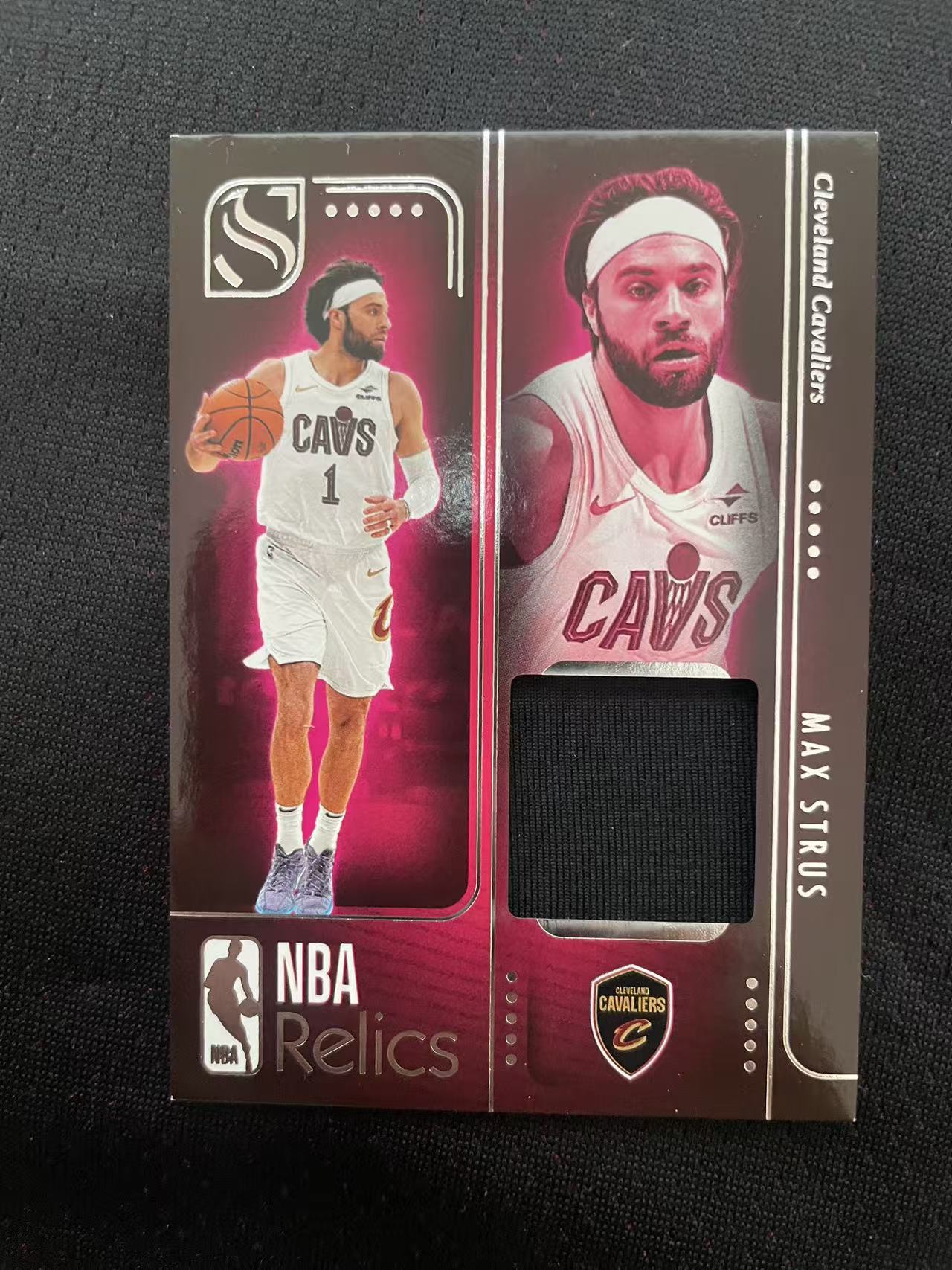 2024-25 Panini silhouette Max Strus 马克思 斯特鲁斯 球衣 物料 game 落场 卡品如图 介意勿拍 炮3