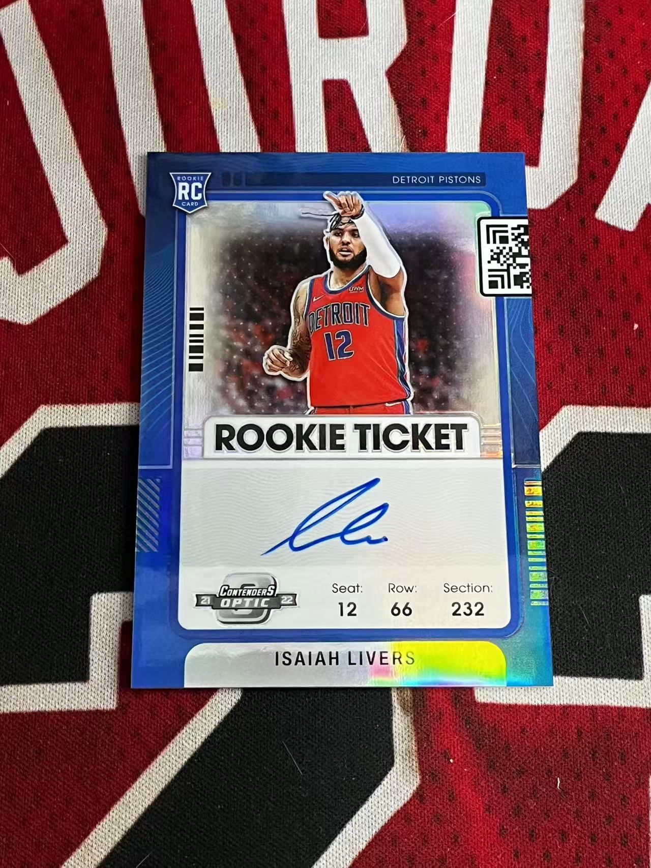 【0手续费接寄拍】2021-22 PANINI CONTENDERS OPTIC 球票系列 活塞 新秀RC 以赛亚利弗斯 49编 签字卡 卡签 正新秀球票签字卡 蓝折 折射【烂臭嘴拍卖】