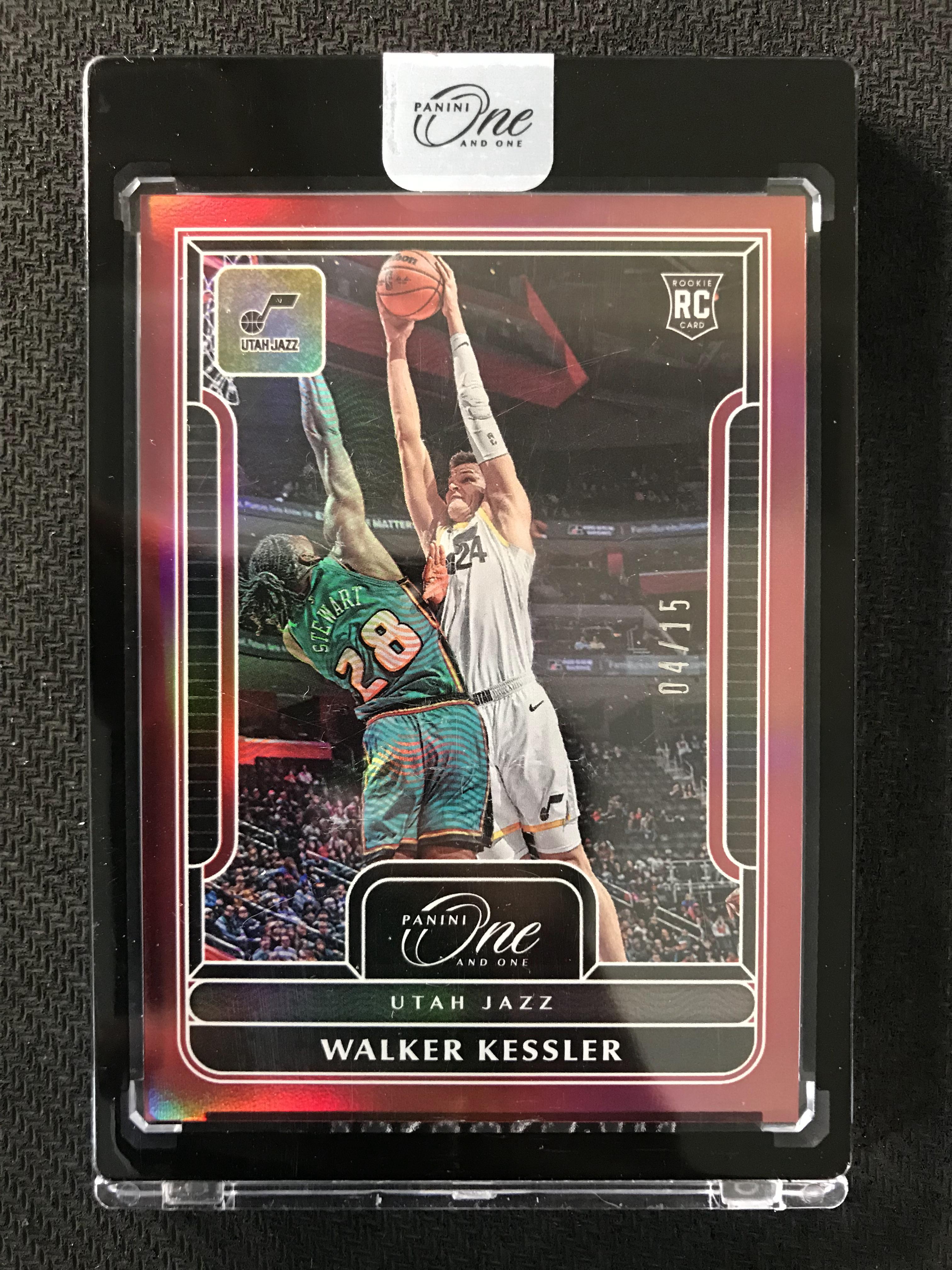 202223 Panini One and One Walker Kessler RC 4/15编 新秀RC 红折 爵士 沃克 凯斯勒 原封