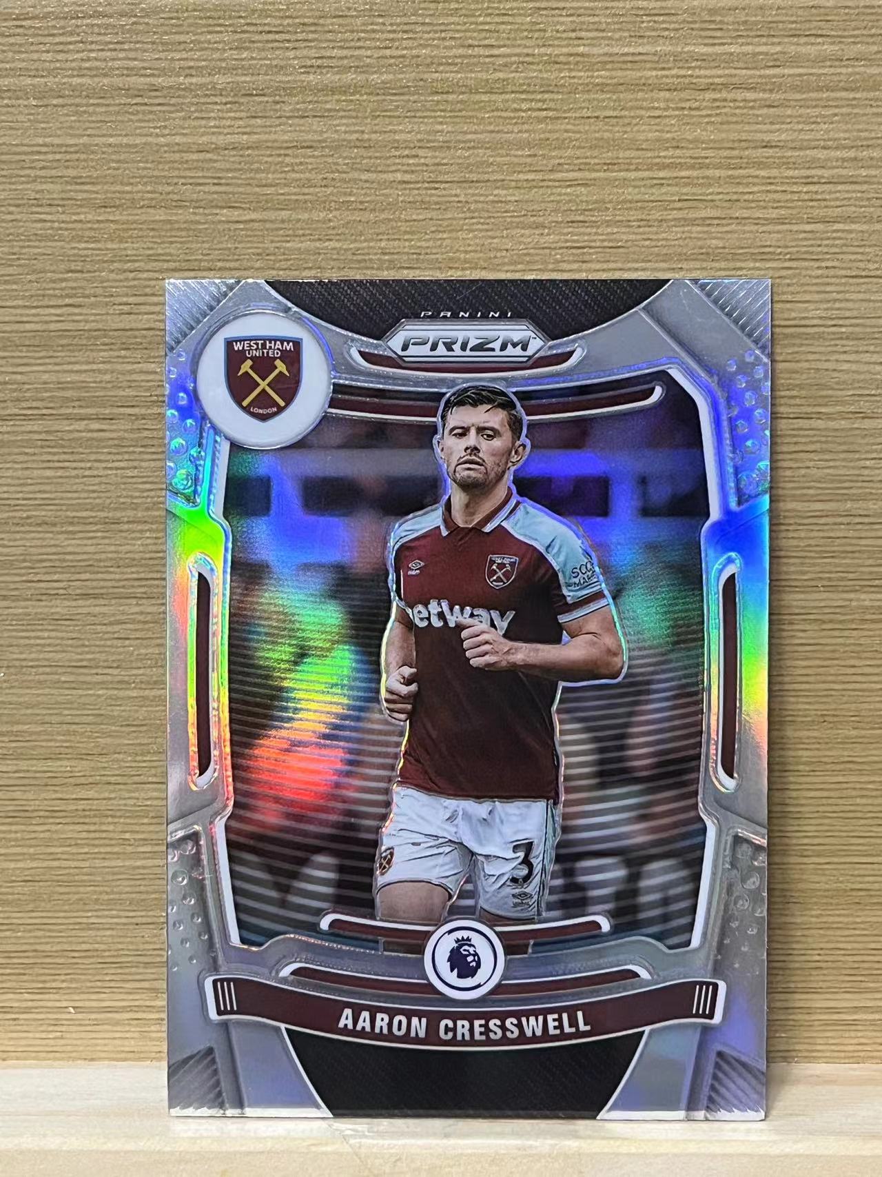 2021-22 Panini Prizm Aaron Cresswell 克雷斯维尔 西汉姆联 英超 pz 银折 卡品如图 凑卡收藏必备 A31