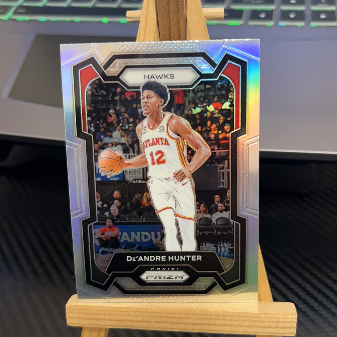 2023-24 Panini Prizm De'Andre Hunter 德安德烈 亨特 银折 折射 prizm系列 pz 卡品如图 凑图必备 值得收藏!免费代卖!