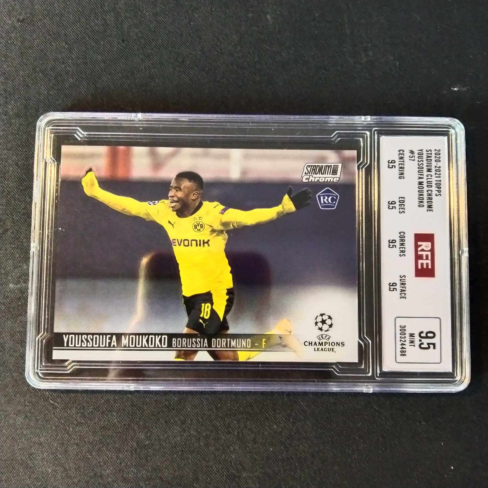 2020-21 Topps Stadium Club Chrome 穆科科 RC 評級卡 多特蒙德 新秀元年 實卡精美稀有 品質保障 投資收藏必備 生日禮物【KUROKO】