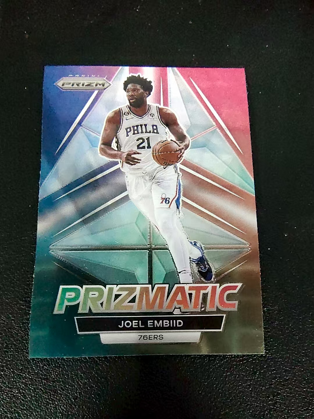 【可合并,不累计】2022-23 Panini Prizm Joel Embiid 乔尔 恩比德 76人 棱镜特卡 PZ 划痕 边角微瑕 介意勿拍 #19
