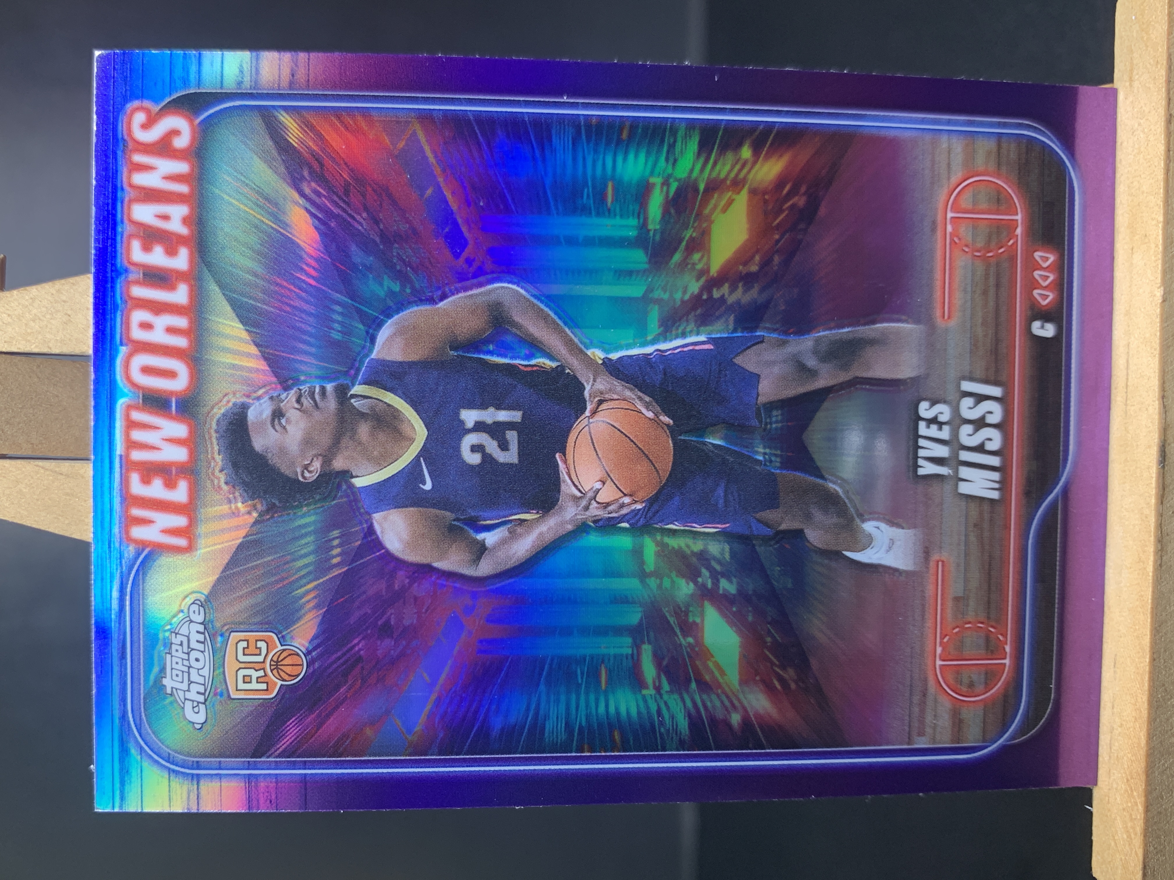 (S9) 2025 TOPPS 紫折 新秀RC 伊夫 米西 近期大热球星 收藏必备 卡品如图 ! ! !