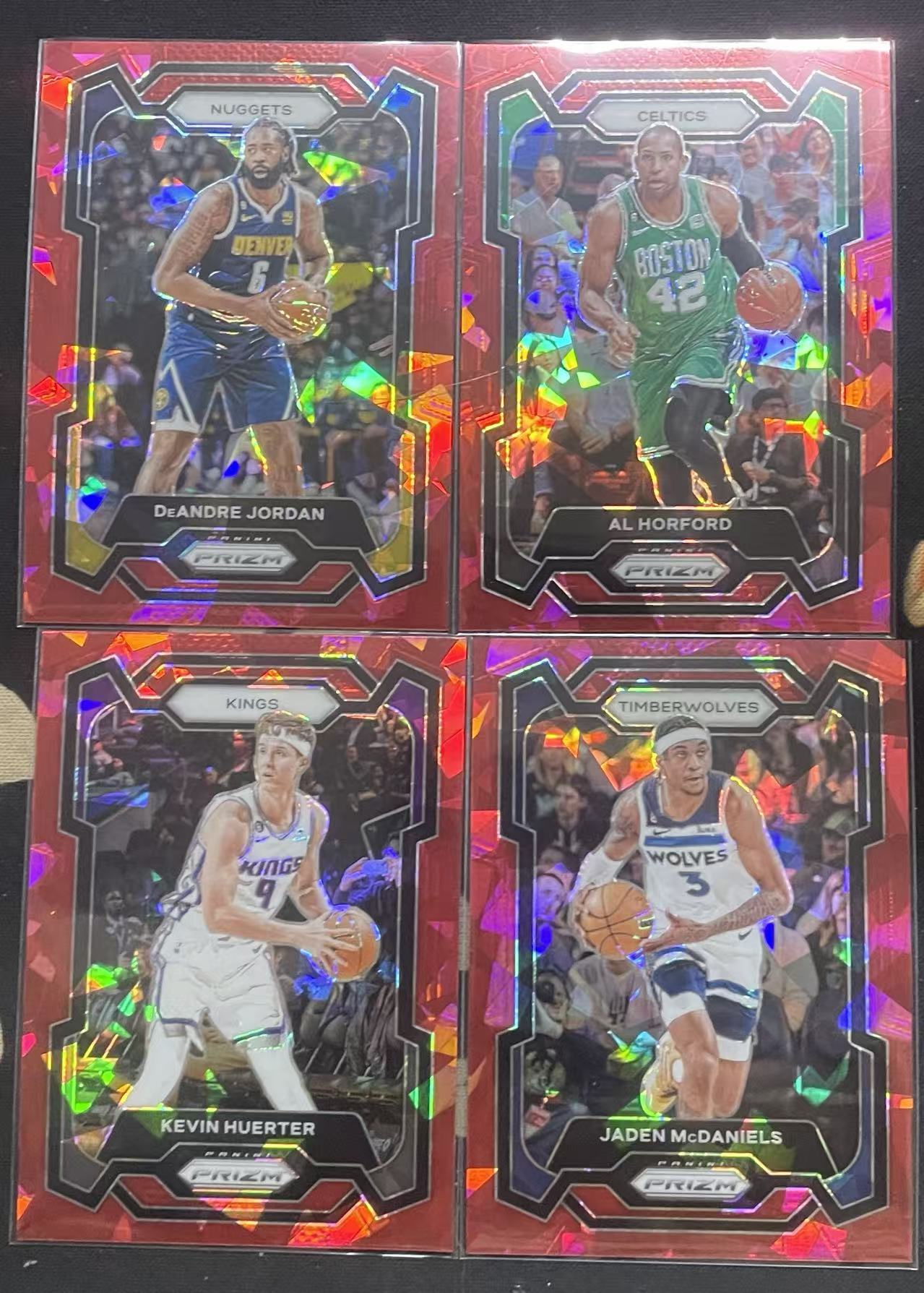 2023-24 Panini Prizm Jaden McDaniels 杰登·迈克丹尼尔斯 德安德烈·乔丹 凯文·许尔特 艾尔·霍福德 红碎冰折 折射 pz 不保卡品 打包 值得投资(猴子卡社)
