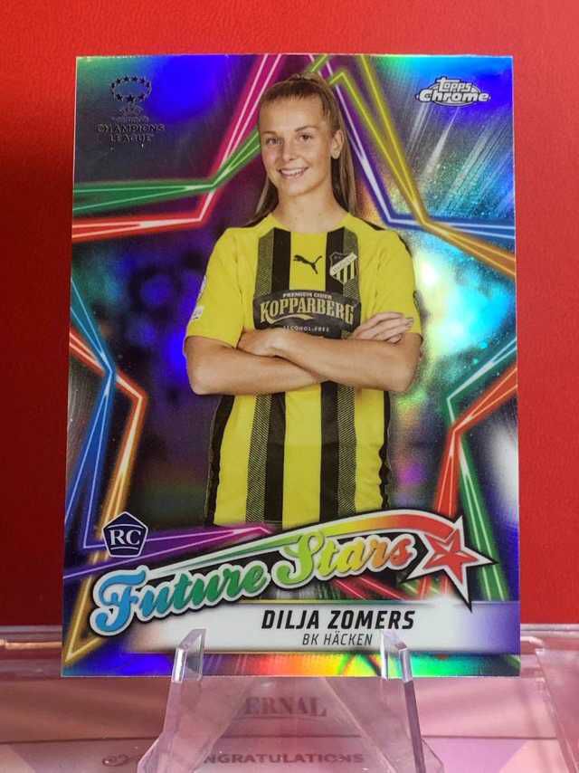 （老末代拍)E06 2021-22 Topps Chrome Dilja Zomers RC 迪利亚 佐梅尔斯 新秀  欧冠 女足 未来之星特卡 银折 顺丰 免费代拍 不保卡品
