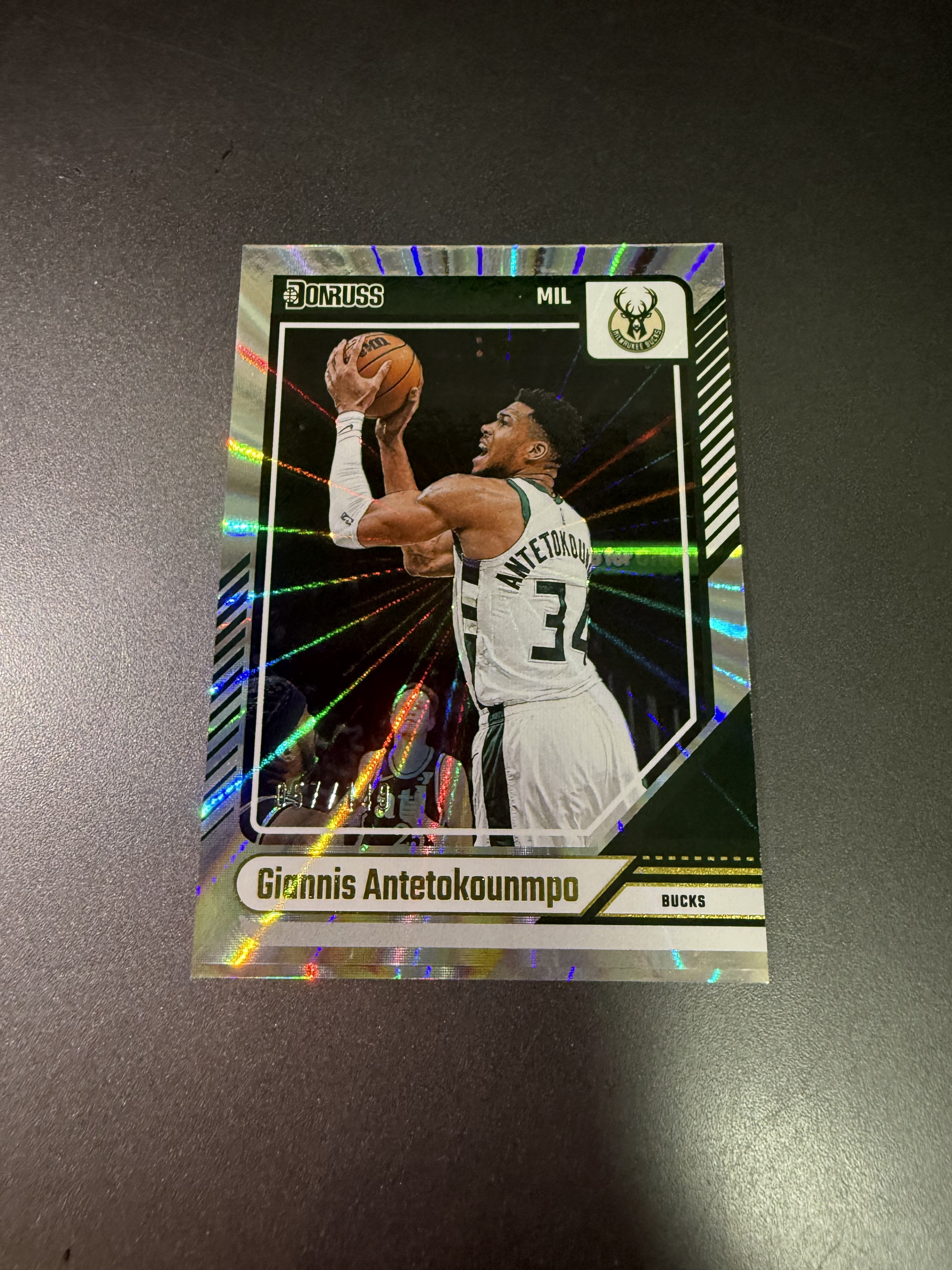 2024-25 Panini Donruss Giannis Antetokounmpo 字母哥 佛光折 149编 T
