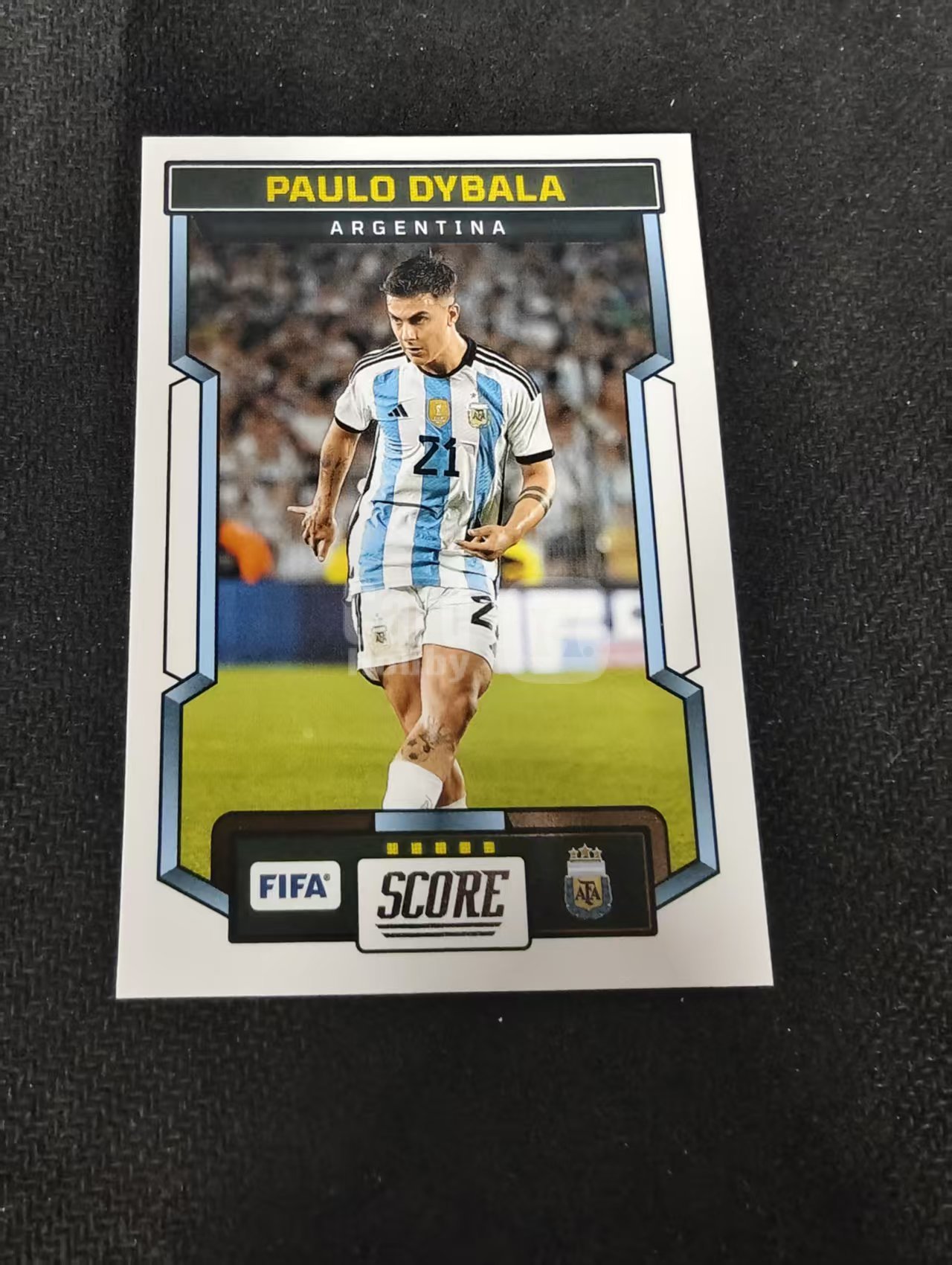 【可合并,不累计】2023-24 Panini Score Paulo Dybala 阿根廷 小魔仙 迪巴拉 FIFA 划痕 边角瑕疵 #8