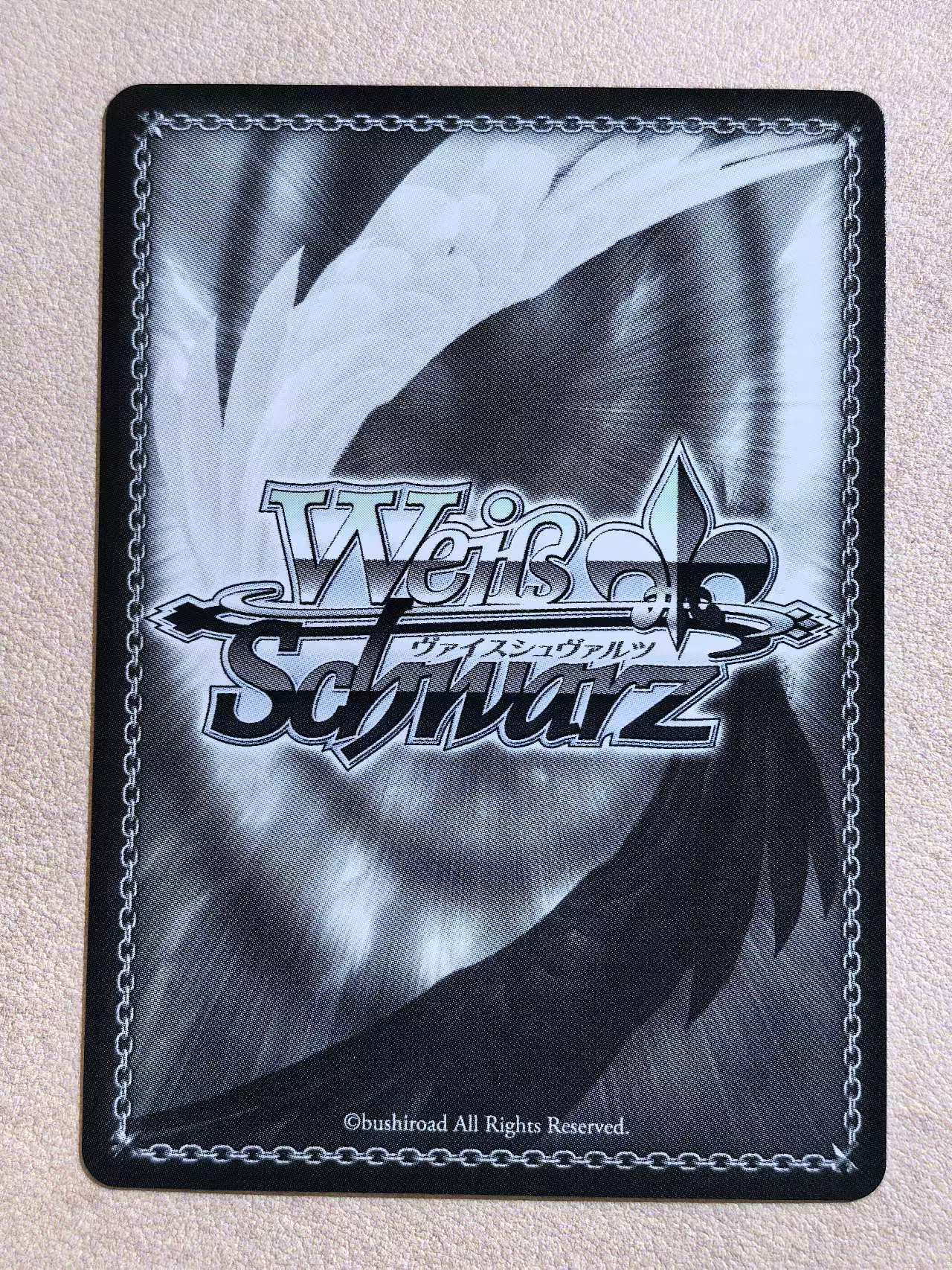 Weiss Schwarz黑白双翼《胜利女神:NIKKE》系列 简中 “狮子之心” 莱昂纳(Leona) NIK/SZ06‑078SP SP闪卡 签名 印签 金签 默认微瑕 卡品如图