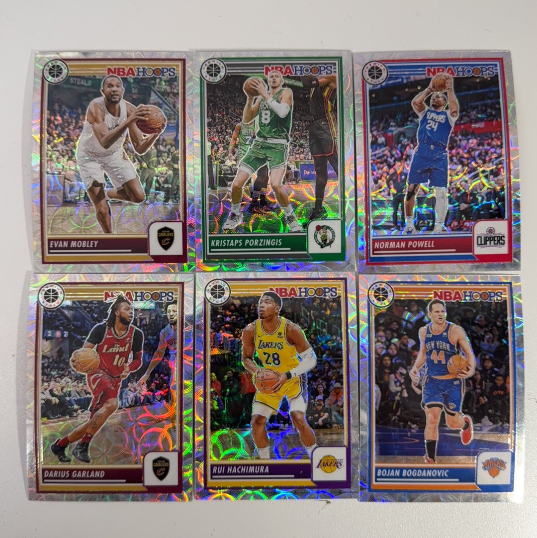 【免费代卖】6张 打包 lot HOOPS 折射 莫布利 鲍威尔 加兰 八村垒 波尔津吉斯 马刺 骑士 勇士 湖人 火箭 独行侠 魔术 值得收藏!!