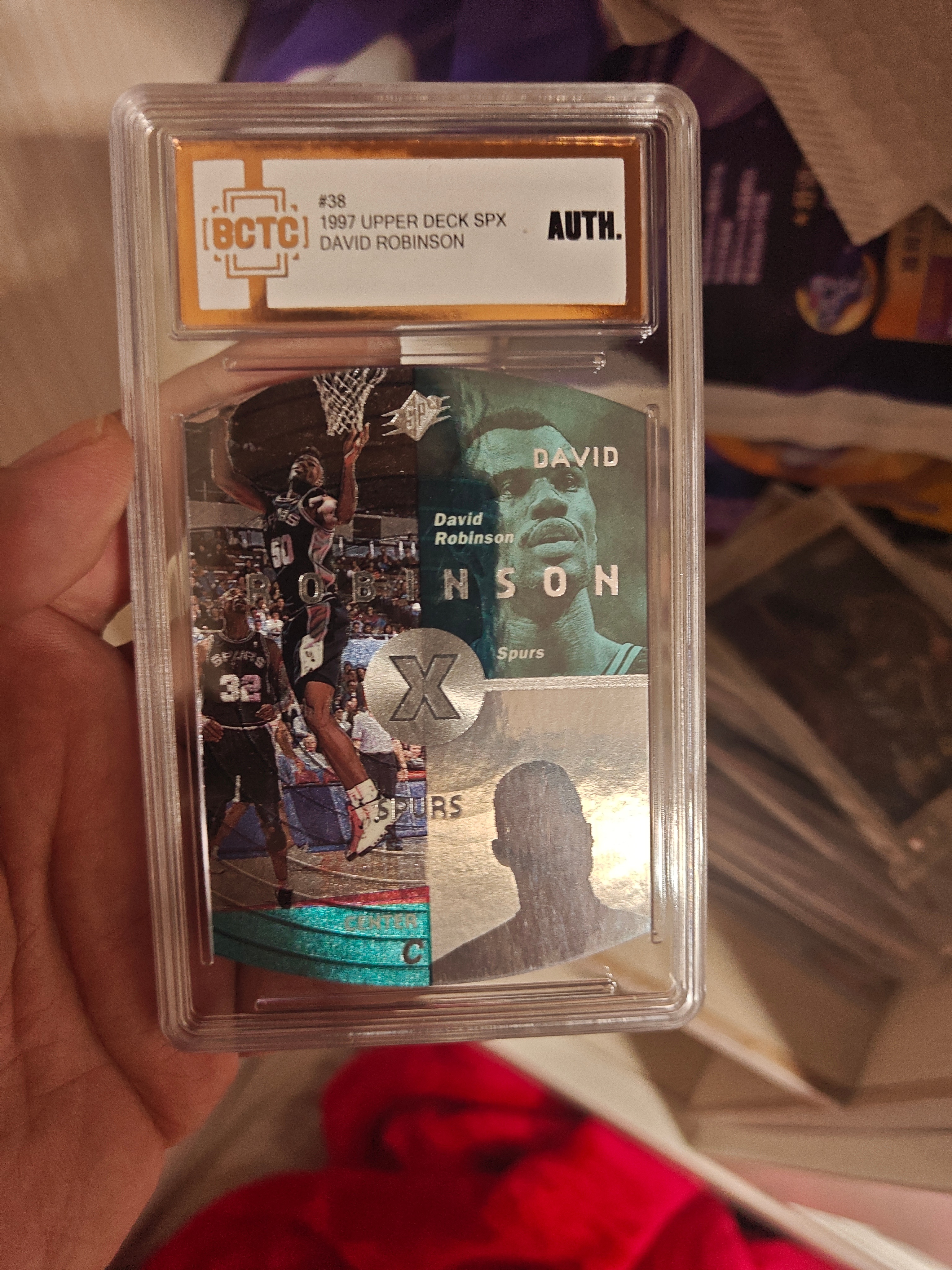 1994-95 Upper Deck SPx David Robinson #38 BCTC 3D 值得珍藏 全息 大卫 罗宾逊 银盾 大比例 异形 海军上将 绝版 罗宾逊 马刺