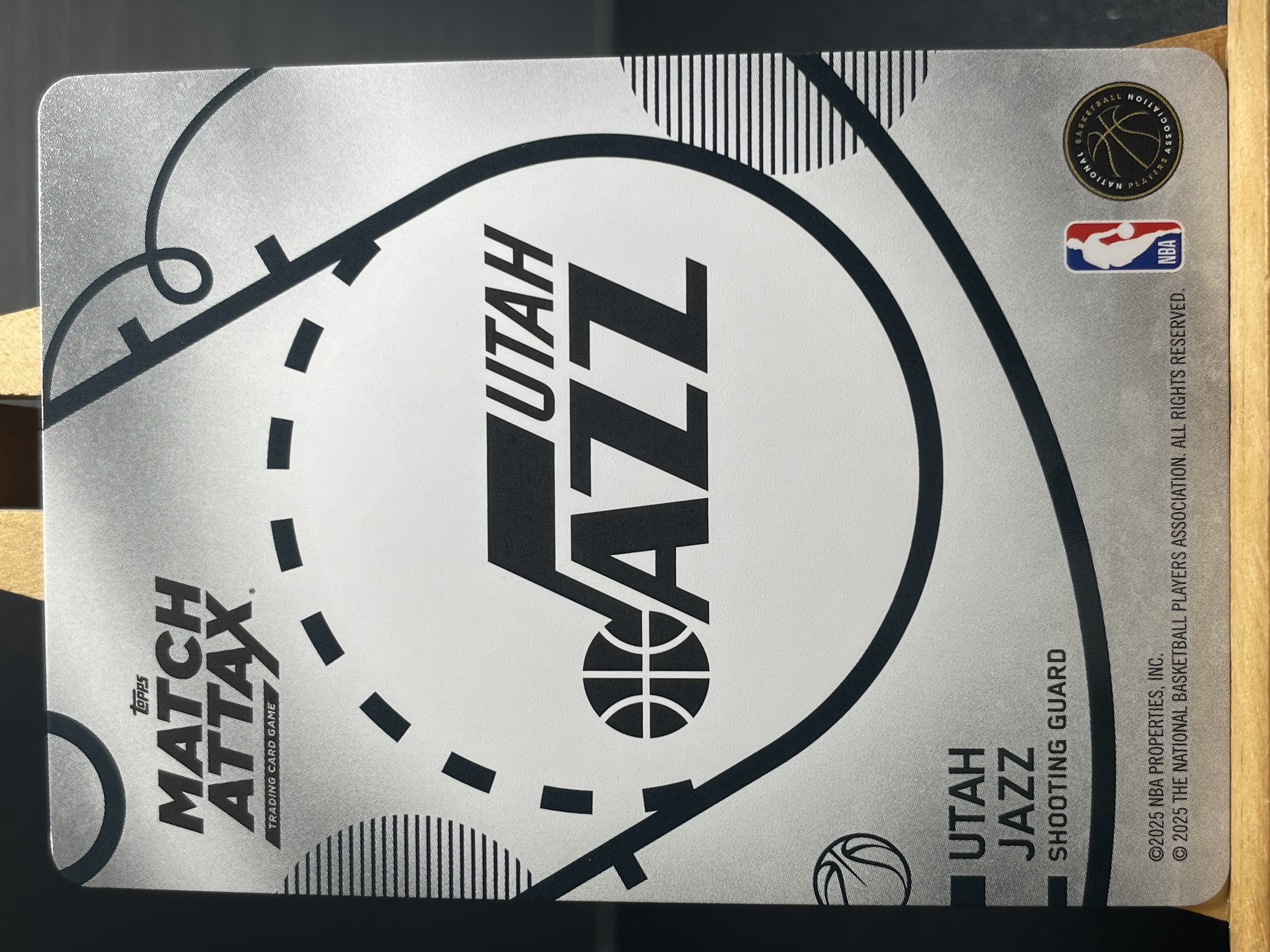 (T3) 2025 TOPPS 折射 乔丹 克拉克森 爵士 近期大热球星 收藏凑套必备 卡品如图 !!!