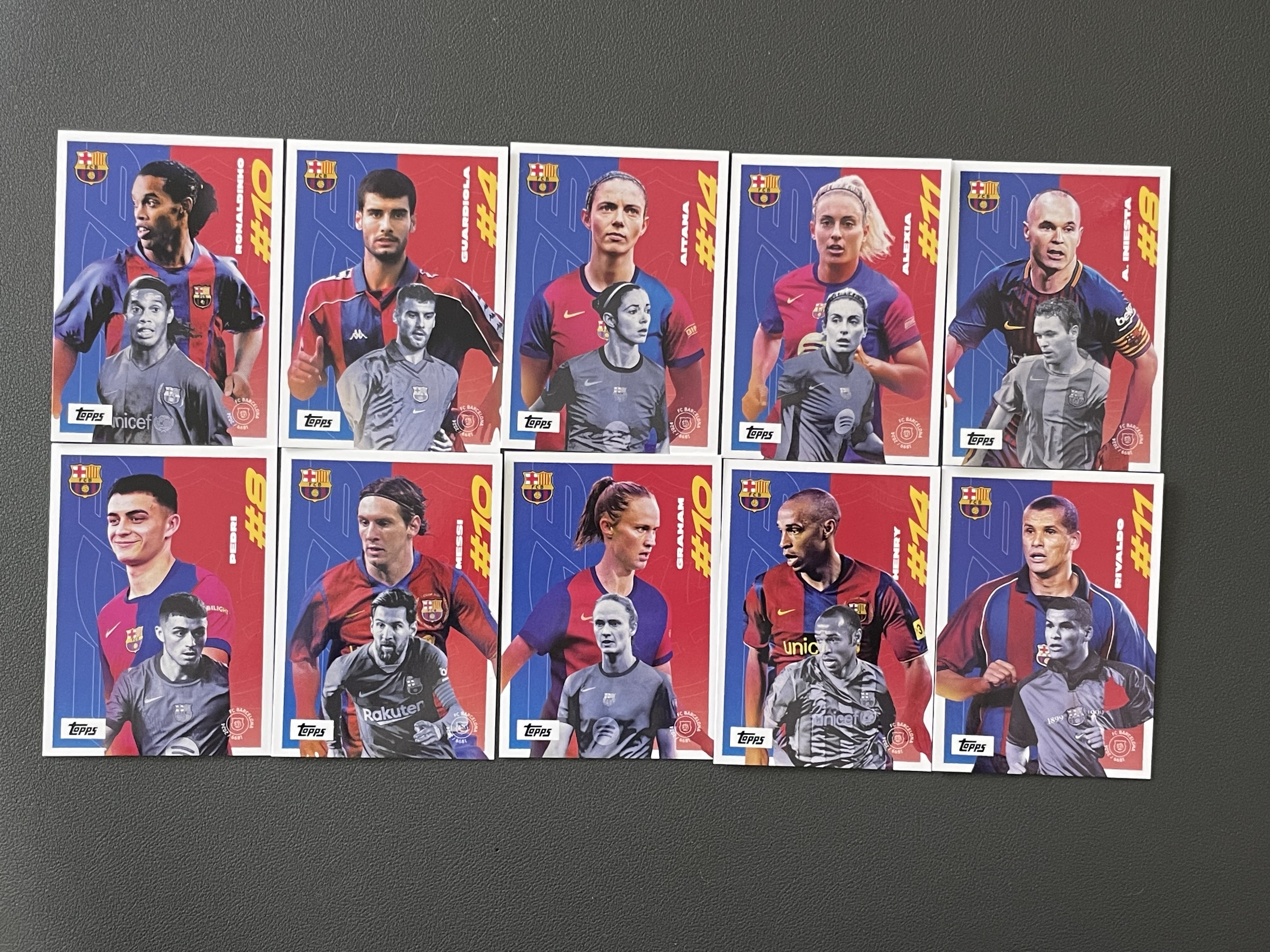 【灰灰卡牌】2024-25 Topps Team Set FC 巴萨队盒 First Goal 首球特卡 全套 10张齐 Messi 梅西 亚马尔 亨利 小罗 邦马蒂 巴塞罗那 一图打包 不保卡品