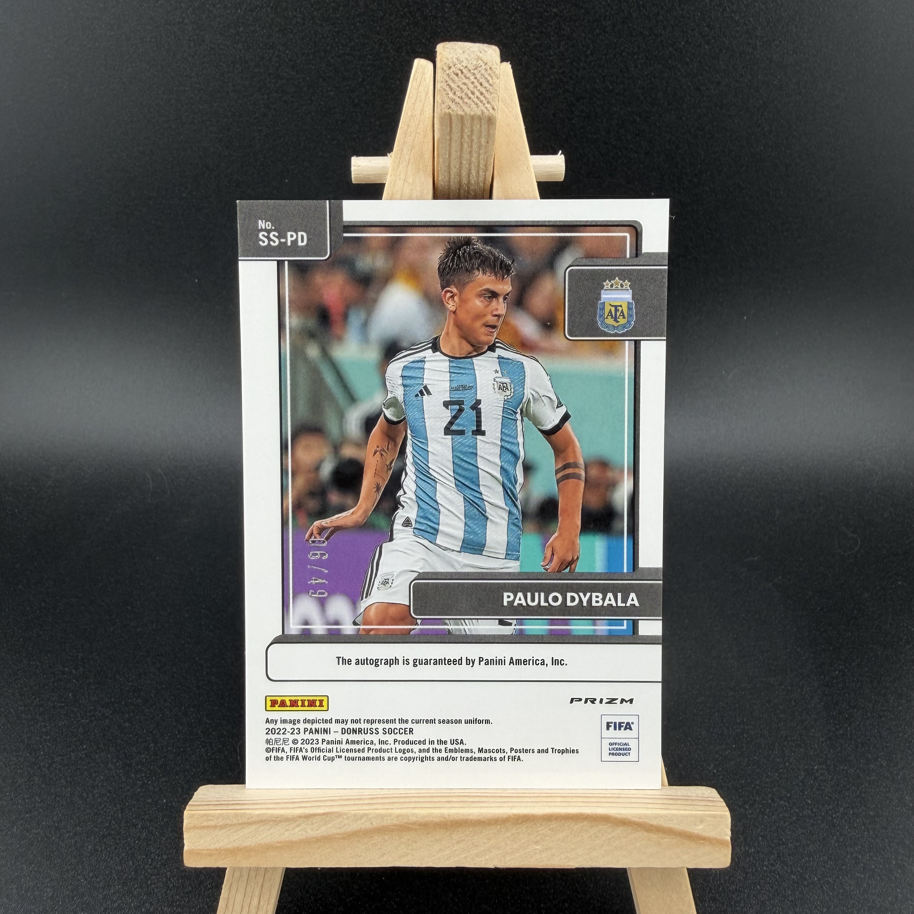 2022-23 Panini Donruss Paulo Dybala 杜蕾斯 阿根廷 罗马 保罗 迪巴拉 签字 小魔仙 红折 06/49编 卡品如图 【陌浪小程】