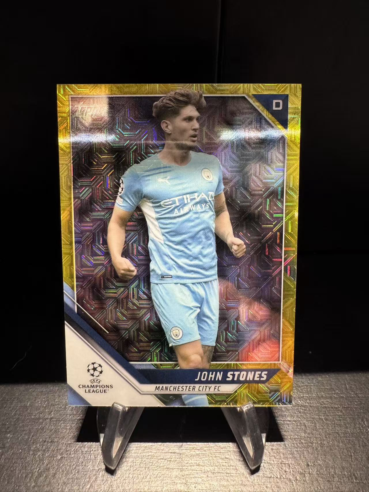 龖2022 Topps UEFA John Stones 斯通斯 曼城 樱花系列 日版 黄Mojo折 带编 083/150编 折射 卡品如图 MJ002J