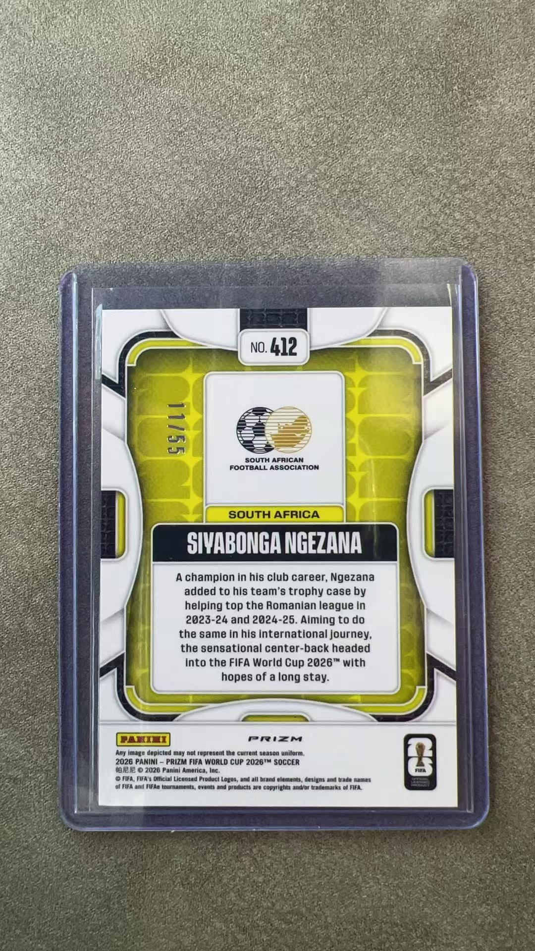 8888【330球星卡实体店代卖】2026 帕尼尼 PRIZM WORLD CUP 世界杯 SIVABONGA NGEZANA 恩格扎纳 南非 新秀RC 蓝波纹折 11/55编 仅顺丰寄付(陈浩南)