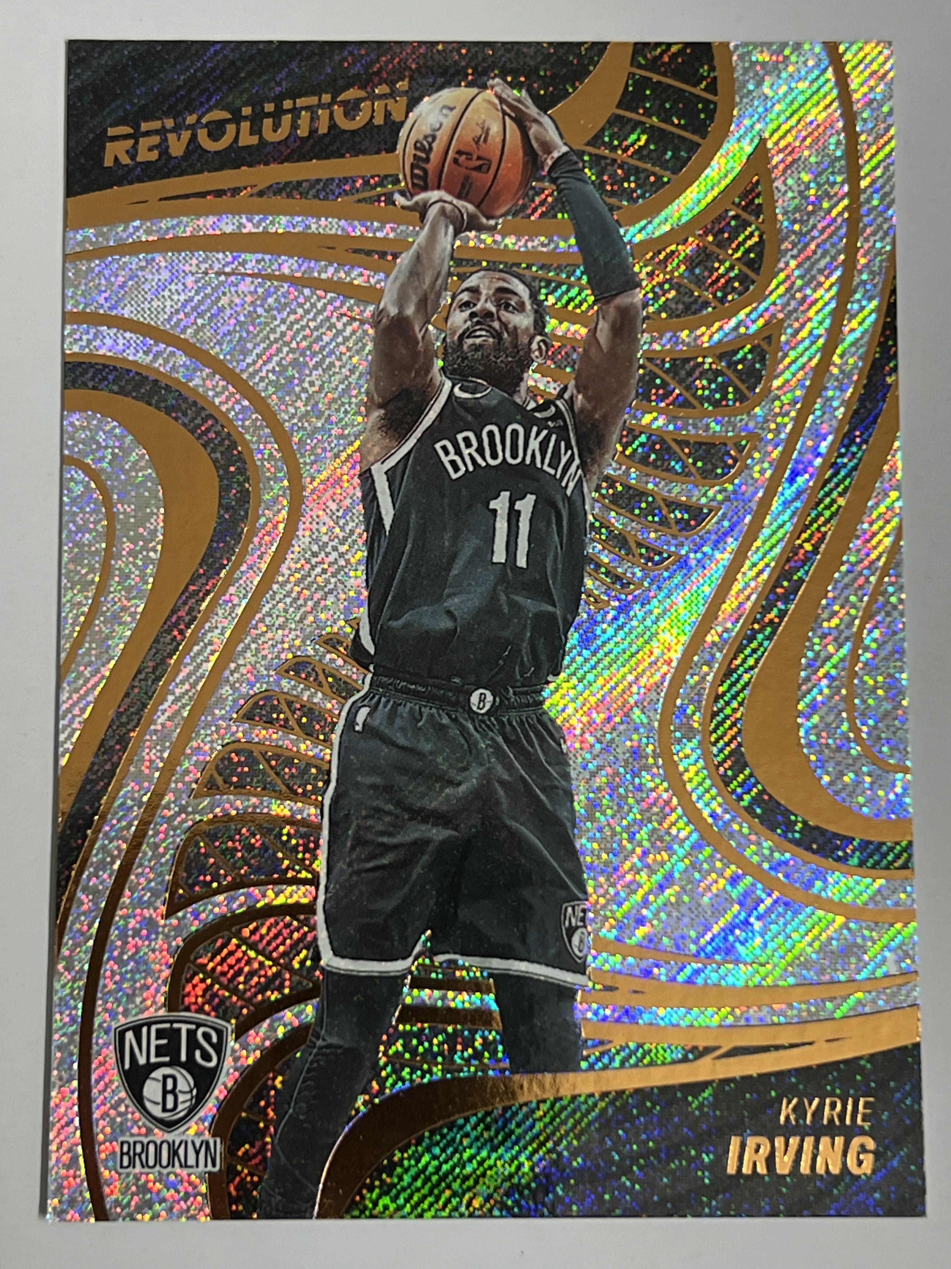 2022-23 Panini Revolution Kyrie Irving 凯里 欧文 德鲁大叔 篮网队 折射卡 《 热门球星 收藏必备 》实卡精美 #20