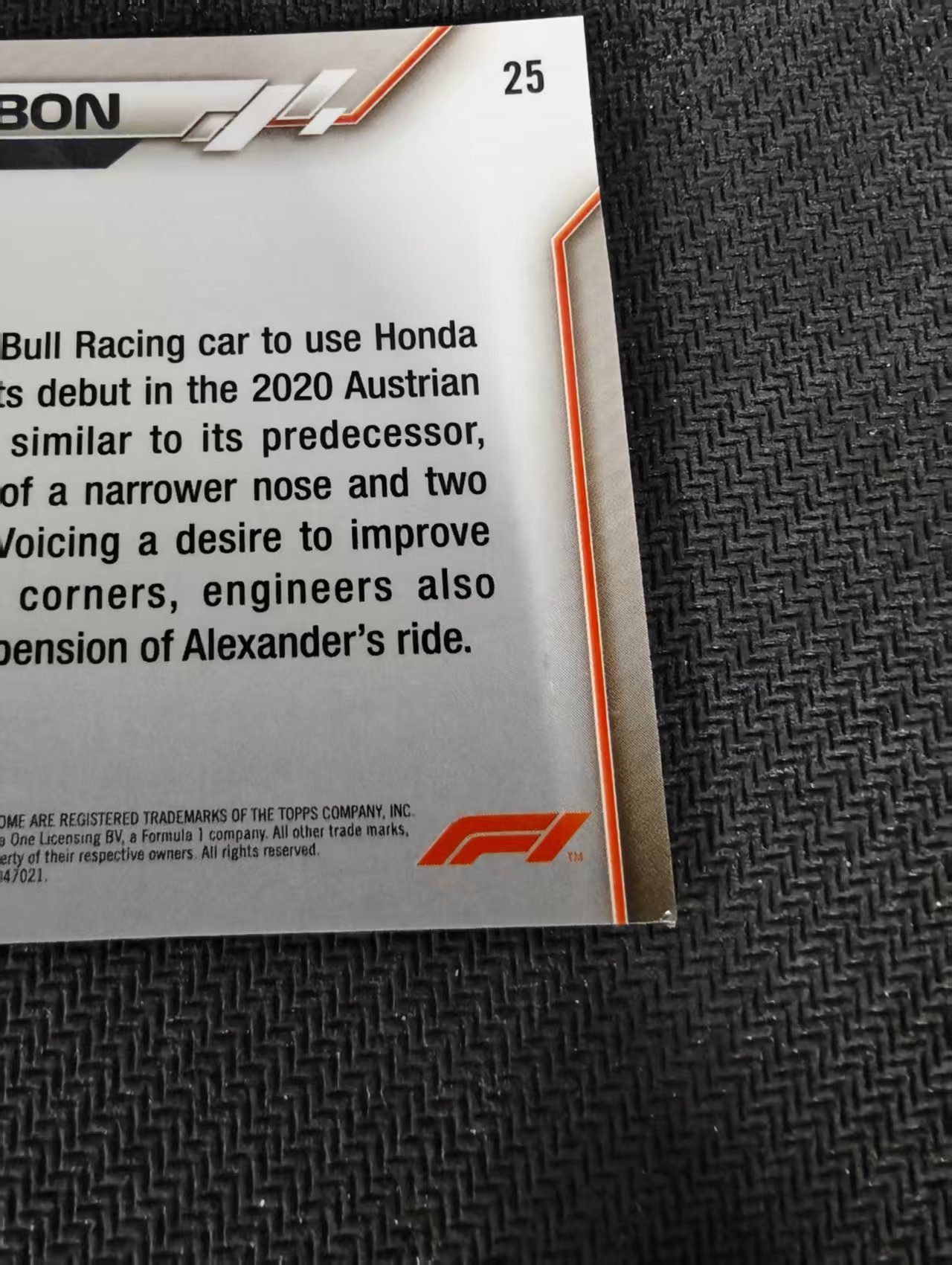 【汽水拍卖】2020 Topps Chrome F1 RC Alexander Albon 亚历山大 阿尔本 元年 蓝宝石 碎冰折 新秀 边角瑕疵 #25