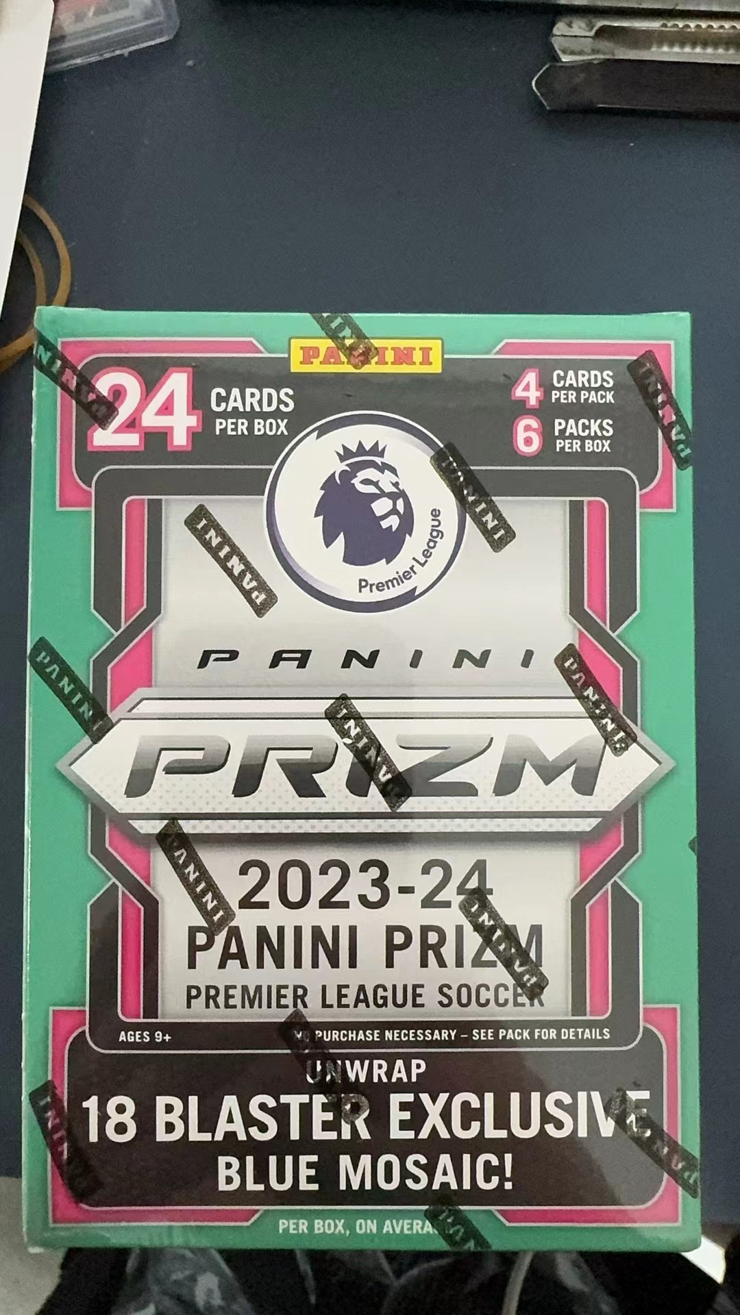 2023-24 Panini Prizm 英超手雷蓝版blaster Soccer 【隔壁小王卡店】原箱拆售每盒18张蓝马赛克折博好人签字双人签大比例哈兰德孙兴慜贝克汉姆亨利 1/1 140编等 单盒