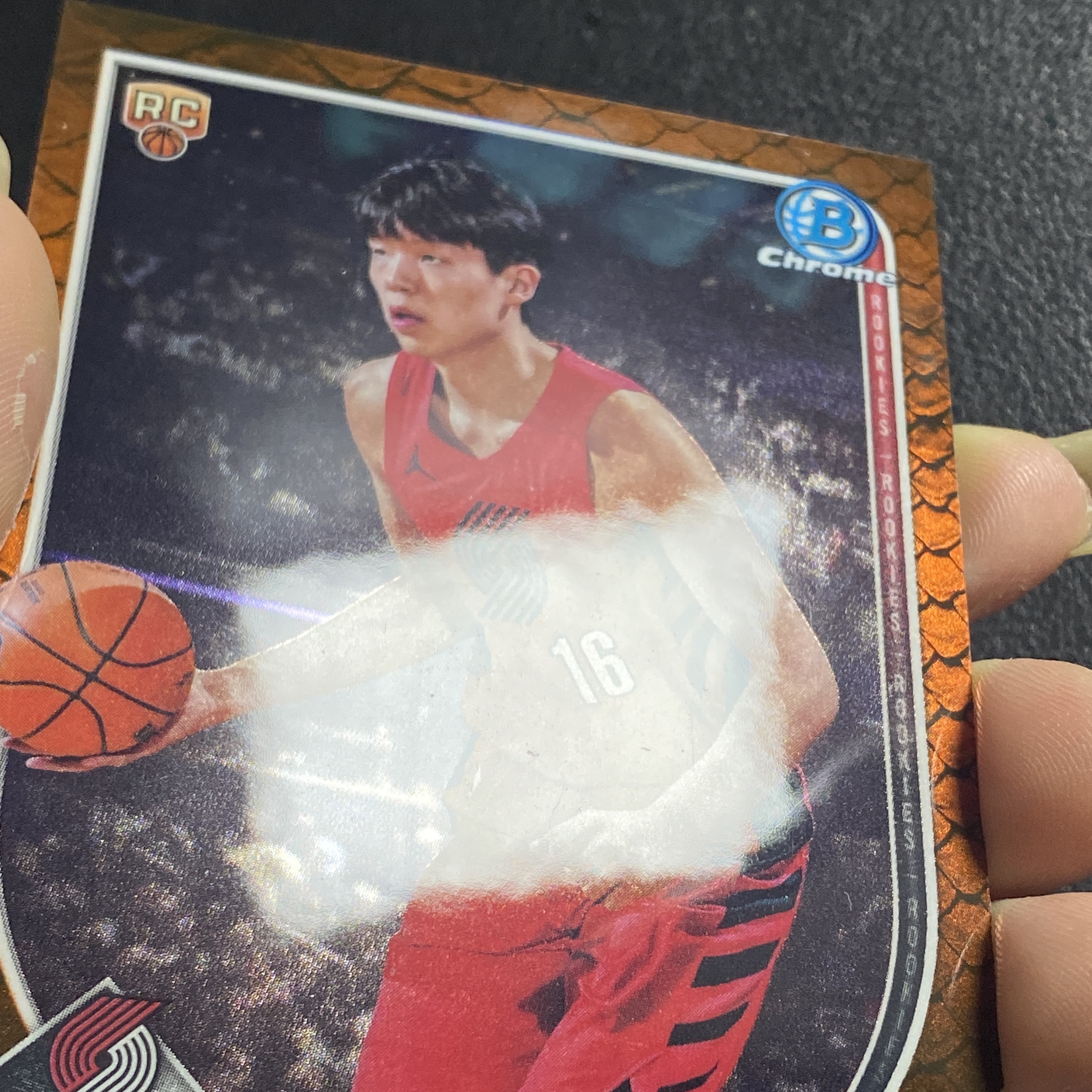 【伦子】2026 TOPPS CHROME BOWMAN RC 新秀 开拓者 杨瀚森 23/25编 爬虫折射 正base 瑕疵见图 SAMM-03