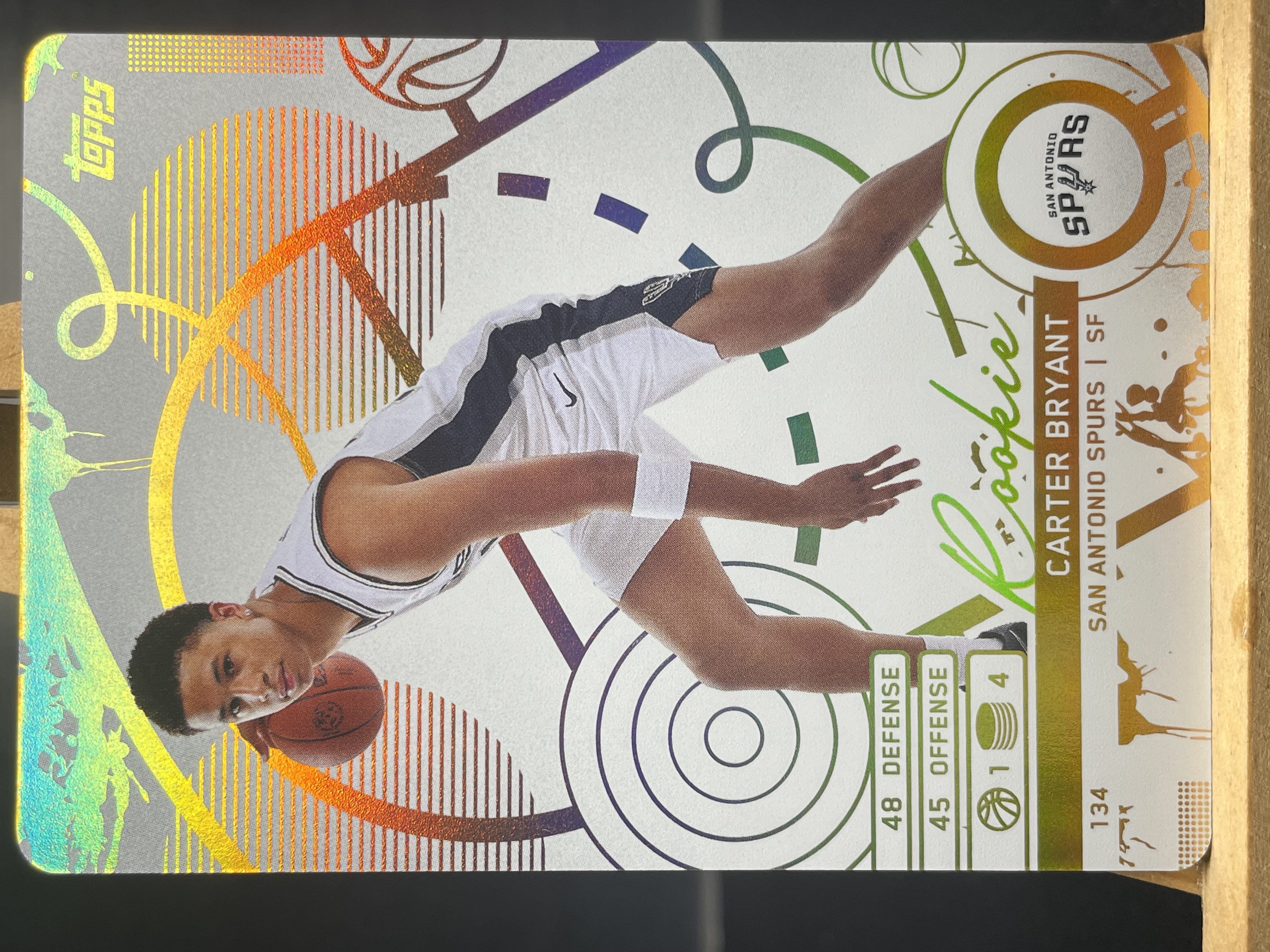 (K7) 2025 TOPPS 折射 卡特 布莱恩特 马刺 近期大热球星 收藏必备 卡品如图 ! ! !