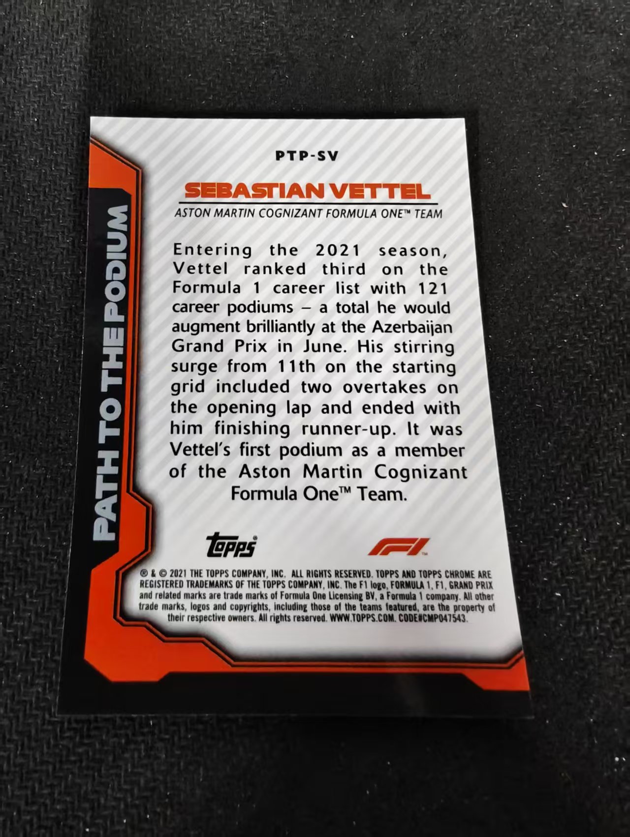 2021 TOPPS F1 CHROME Sebastian Vettel 阿斯顿马丁瓦特尔 银折 the podium特卡 划痕 边角瑕疵 #SV