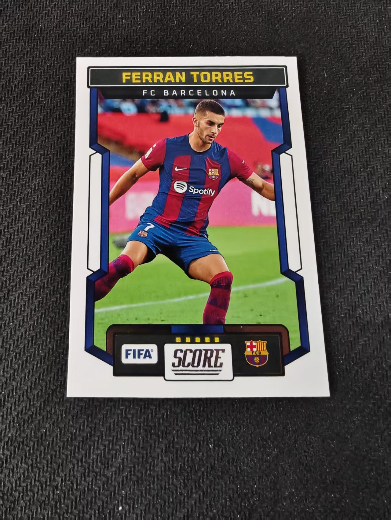 【可合并,不累计】2023-24 Panini Score Ferran Torres 费兰 托雷斯 西班牙 FIFA 划痕 边角瑕疵 #89
