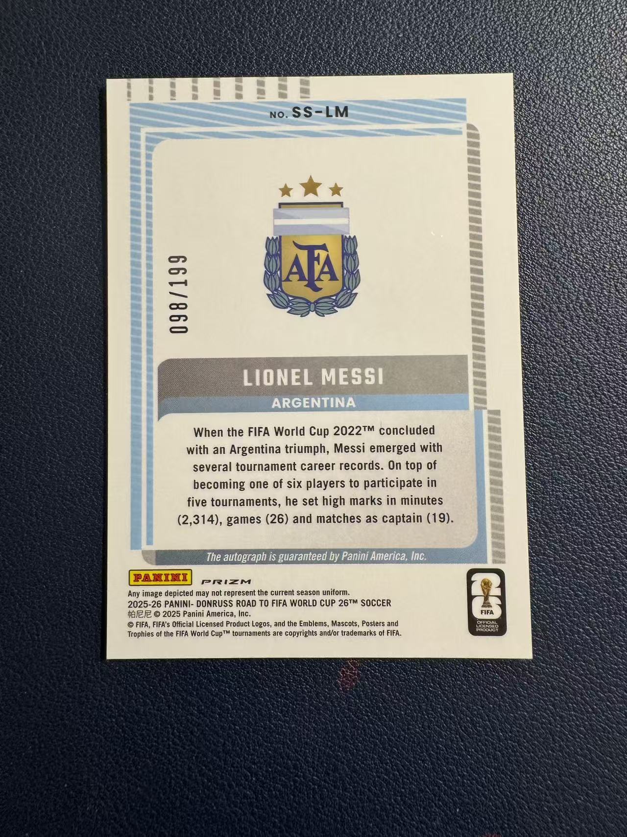 2025-26 Panini Donruss Lionel Messi 梅西 梅老板 球王 杜蕾斯 FIFA 通往世界杯之路 签字 龙纹折 龙 ...