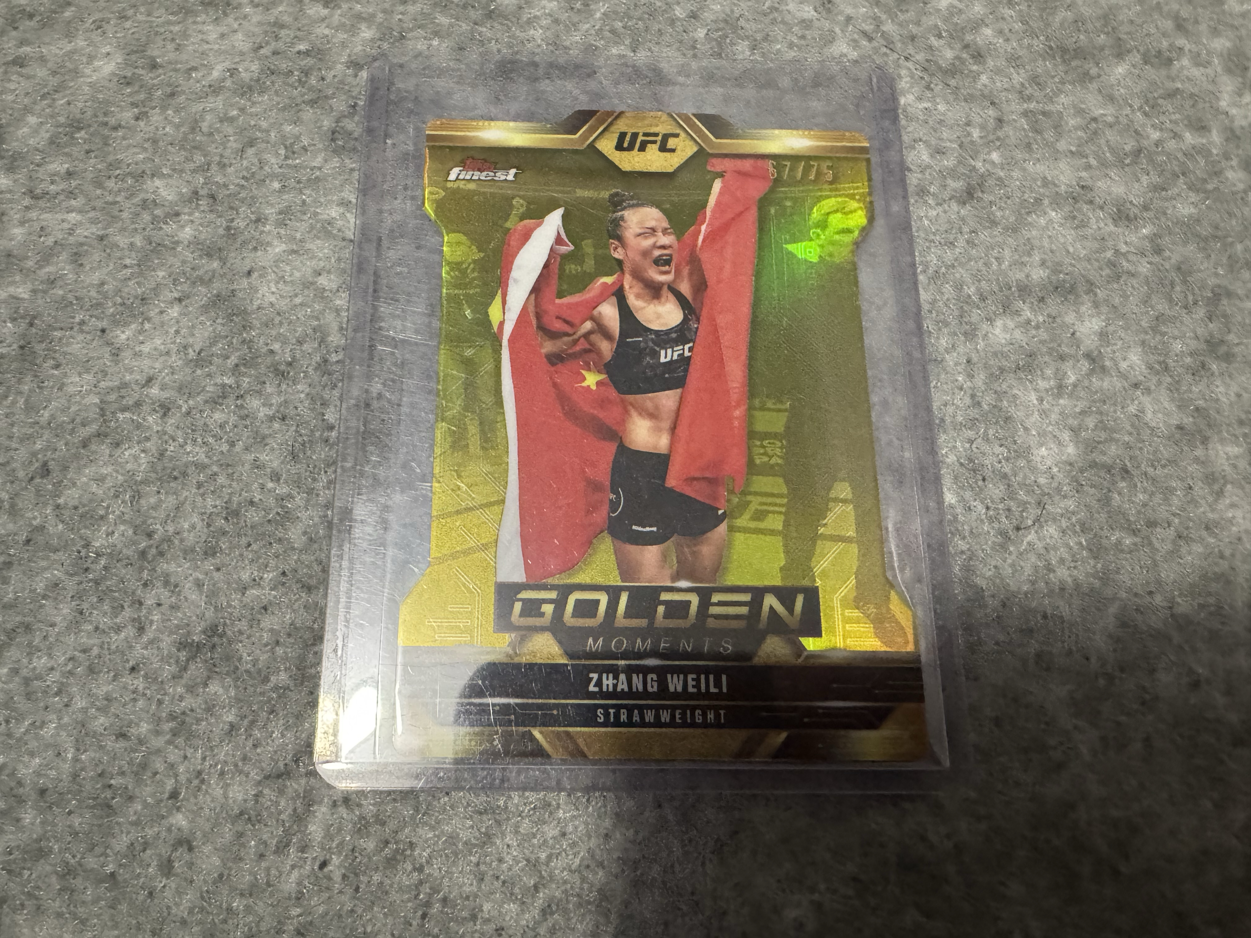 2025 Topps Finest Zhang Weili UFC 张伟丽 Golden Moments特卡 67/75编 异形 特卡 选图好