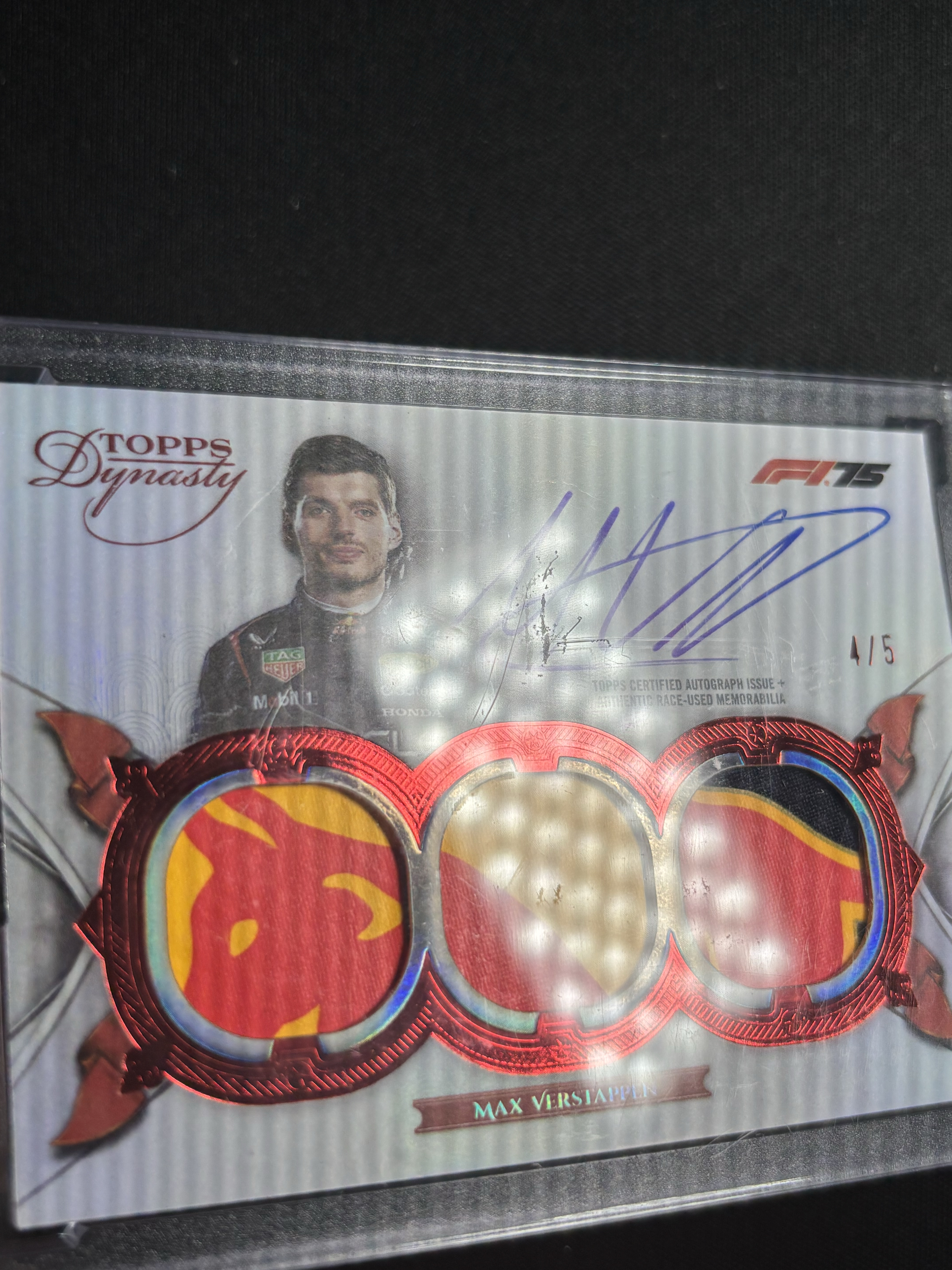 2025 Topps Dynasty Max Verstappen 「墨色拍卖」F1王朝 红牛 维斯塔潘 4/5 签字 卡签 三窗落场Patch 切到完整牛头 原封砖 系列HIT 年度总冠军 BCIA