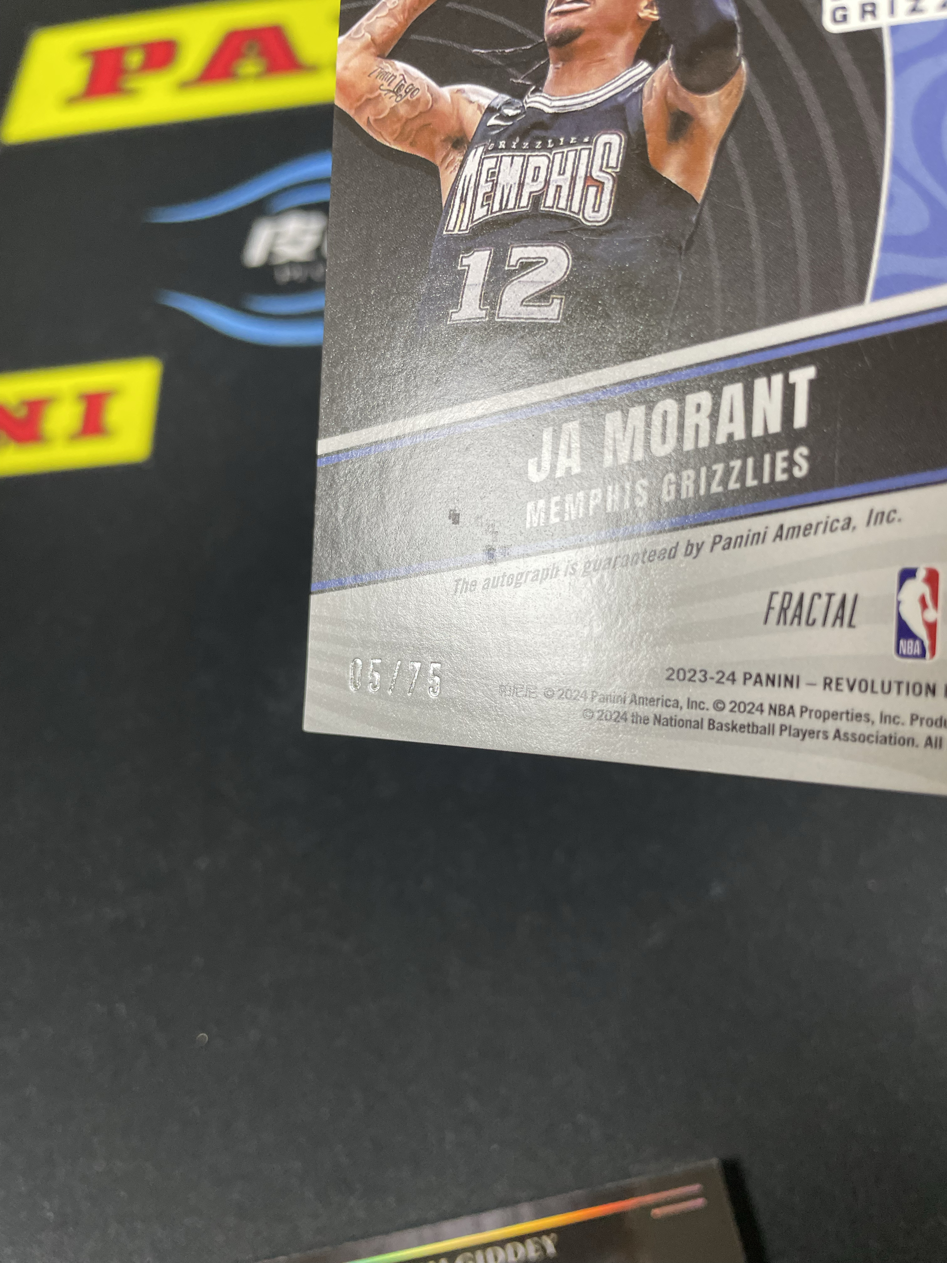 【皮成仙拍卖 统一手续费6%】 PANINI 23-24 革命 灰熊 JA MORANT 腰王 贾莫兰特 爆炸折 签字 卡签 75编 瑕疵如图 凑套必备 值得收藏【只发顺丰】文磊11.5