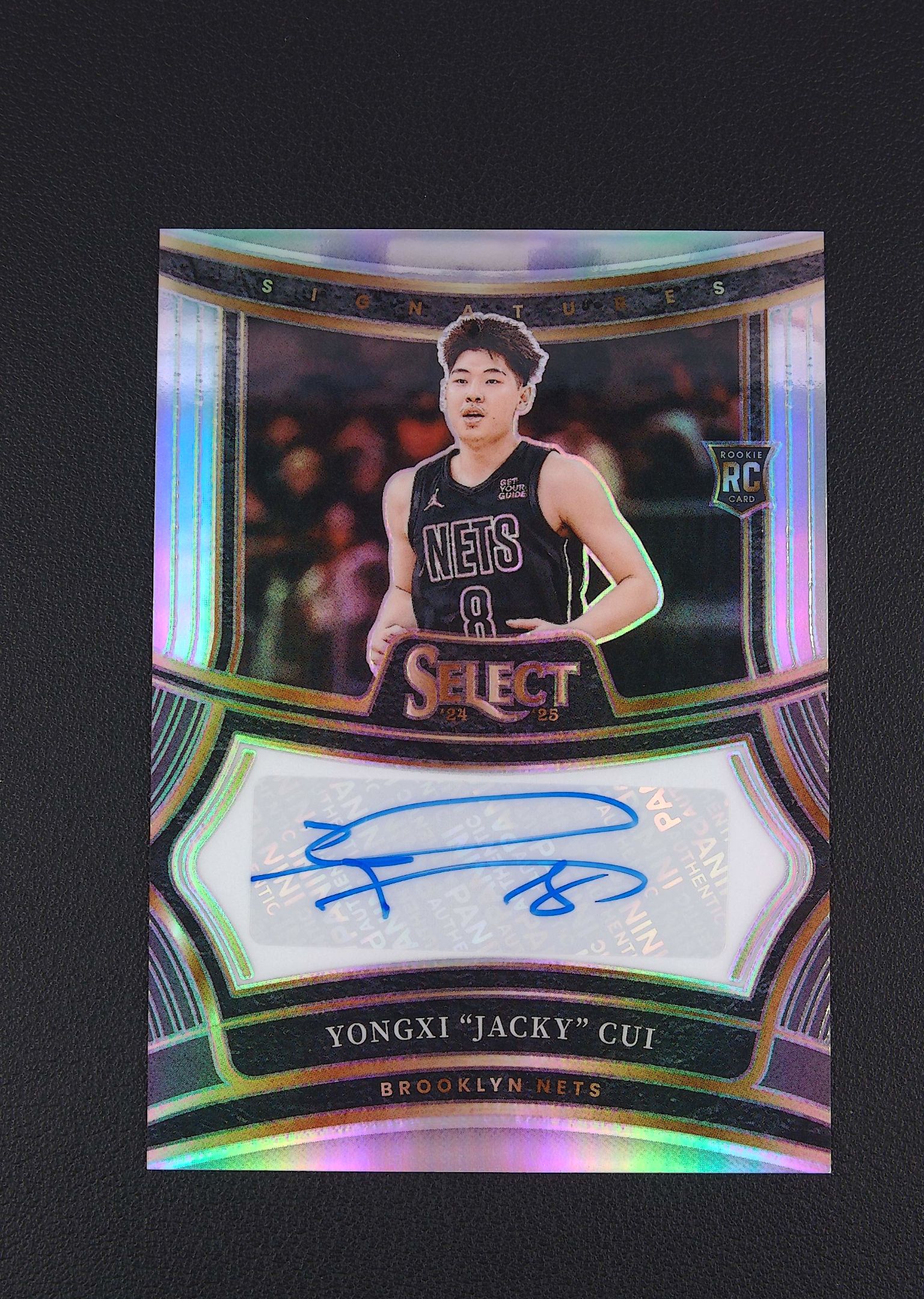 2024-25 Panini select Yongxi Jacky Cui RC 【阿福代卖】崔永熙 篮网 新秀 249编 银折 签字 收藏必备 (行行行)