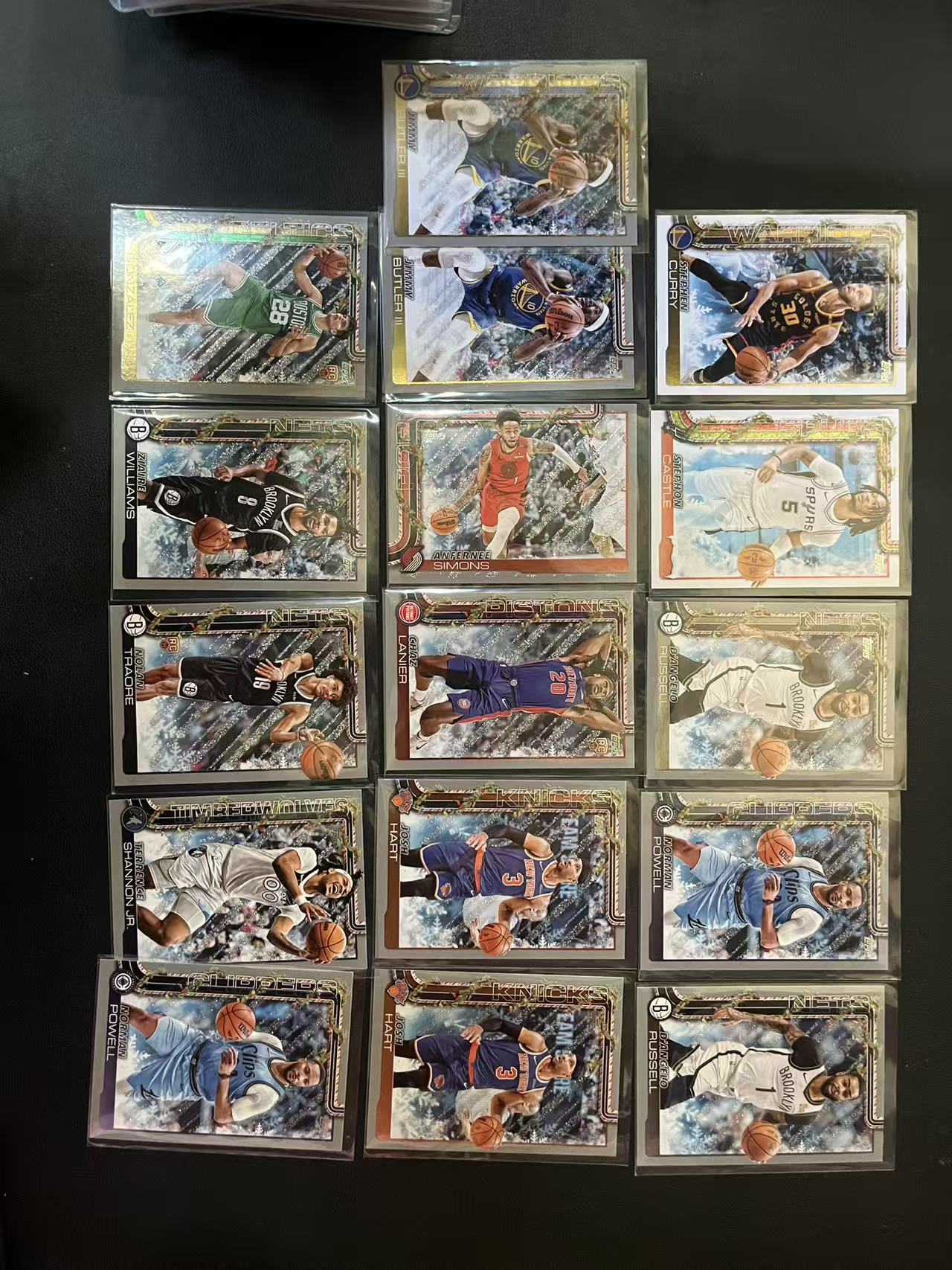 2025 Topps Flagship Stephen Curry 斯蒂芬 库里 卡斯尔 拉塞尔 巴特勒 哈里 安芬尼 西蒙斯 等 圣诞假日 base 16张 卡品如图 龙龙龙