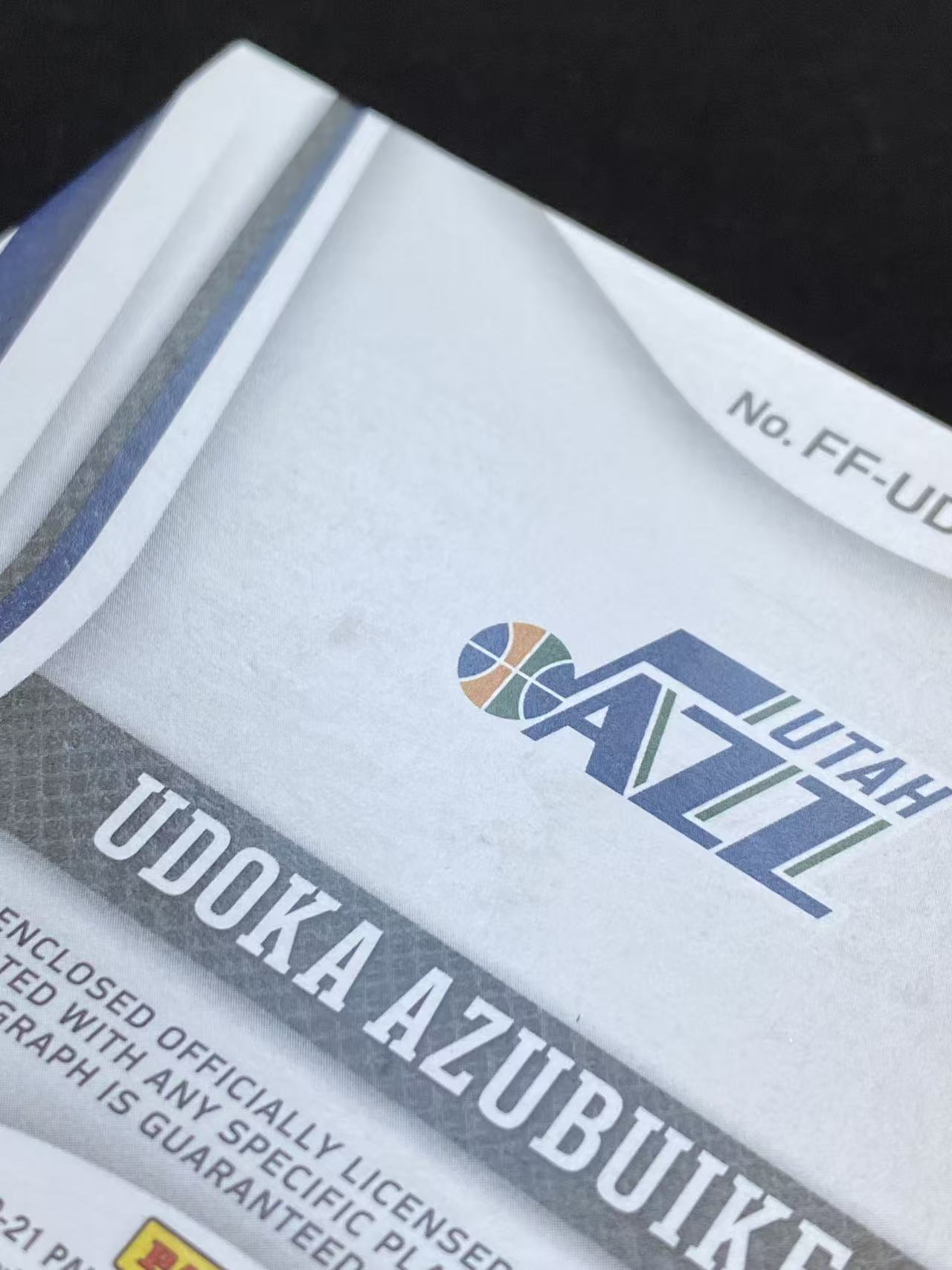 2020-21 Panini Chronicles Udoka Azubuike 阿祖布伊克 爵士 新秀 RJA 签字 银折 卫生巾系列【king#37】瑕疵如图