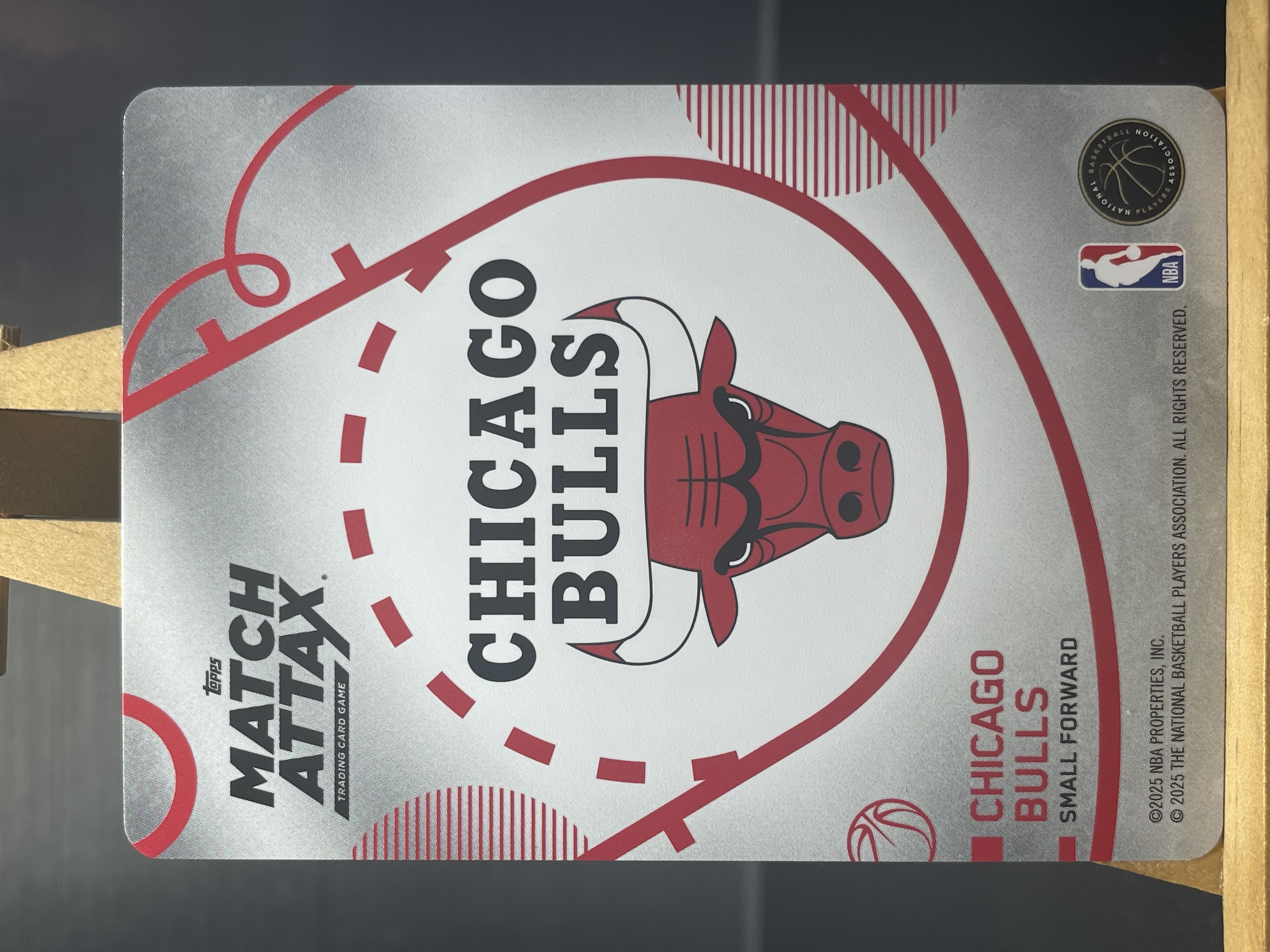 (A2) 2025 TOPPS 折射 马塔斯 布泽利斯 公牛 收藏凑套必备 卡品如图 !!!