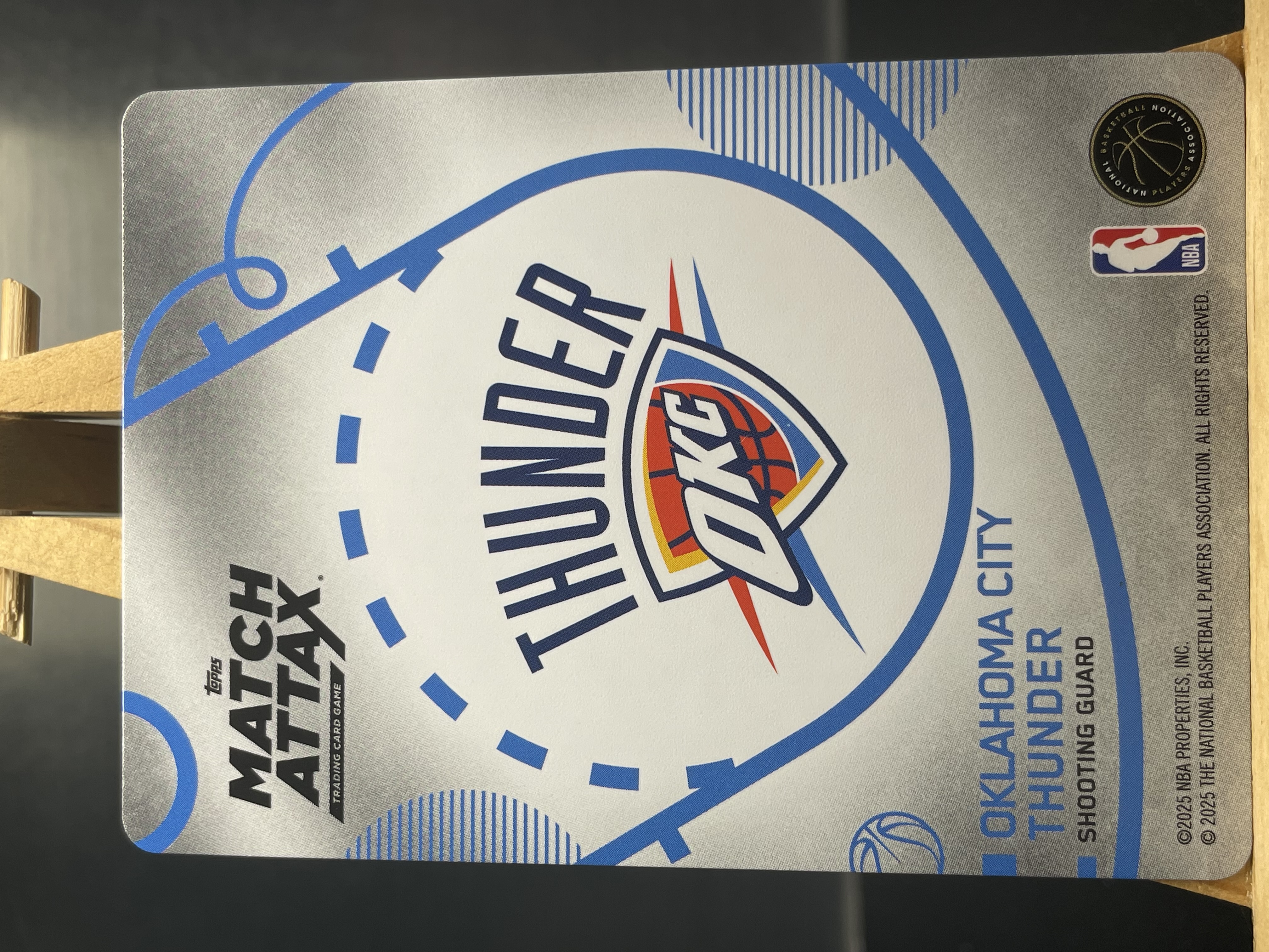 (K7) 2025 TOPPS 折射 老八 杰伦 威廉姆斯 雷霆 近期大热球星 收藏必备 卡品如图 ! ! !