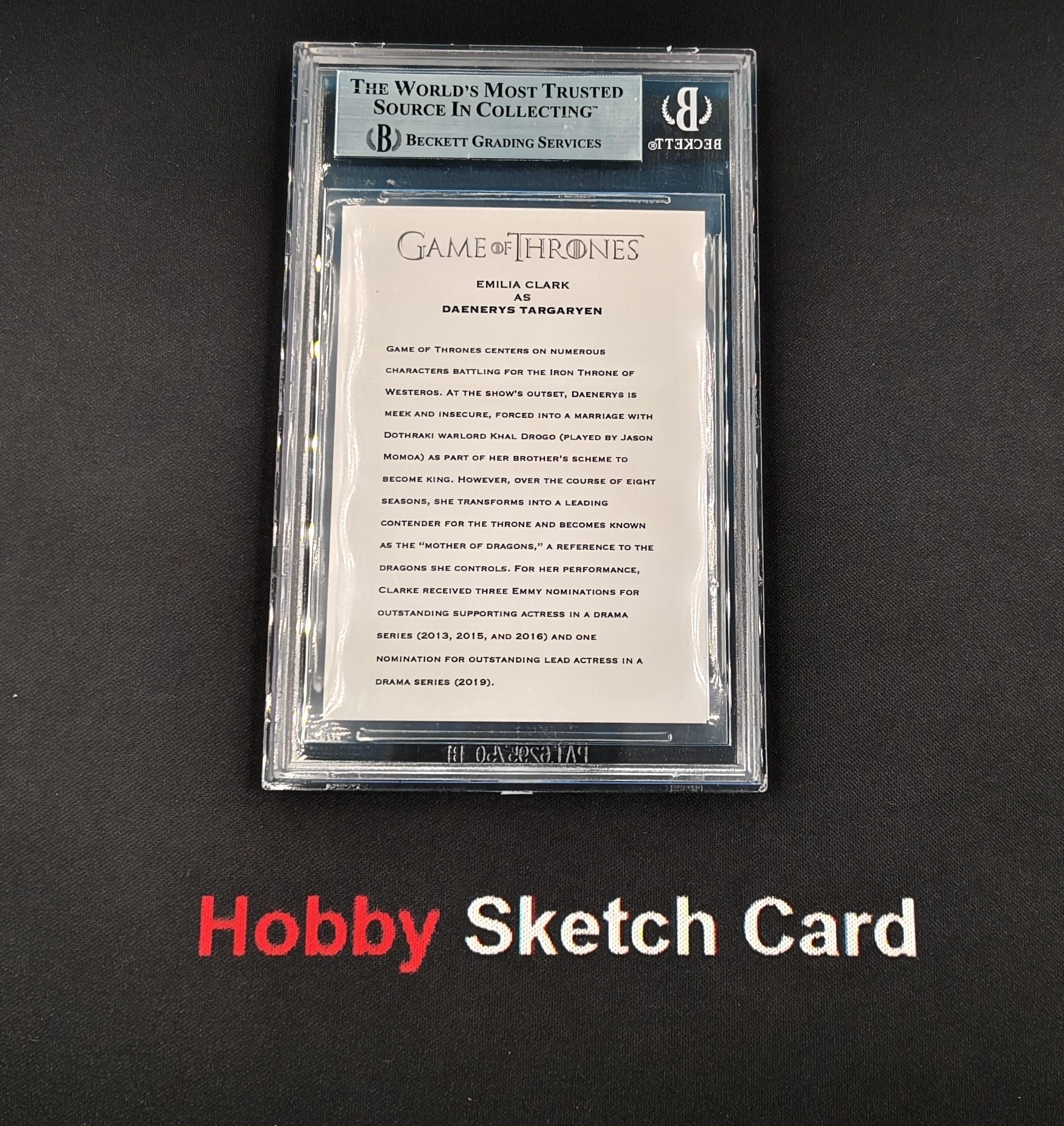 Game of Thrones 权利 权游 权力的游戏 冰与火之歌 权游 签字卡 BGS鉴真评级 龙妈 签字 丹妮莉丝 坦格利安 艾米莉 克拉克 签字 权利 签字 权游 签字 演员亲签切割 选图精美