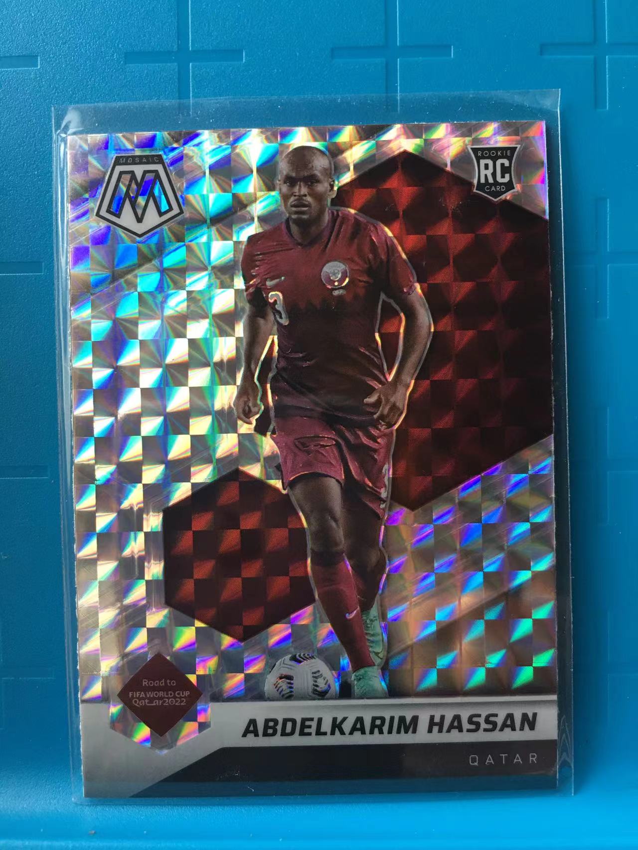 2021-22 Panini Mosaic abdelkarim hassan 哈桑 新秀 RC 卡塔尔  NO.74 卡塔尔世界杯 银马赛克折 折射 卡品如图 X005C